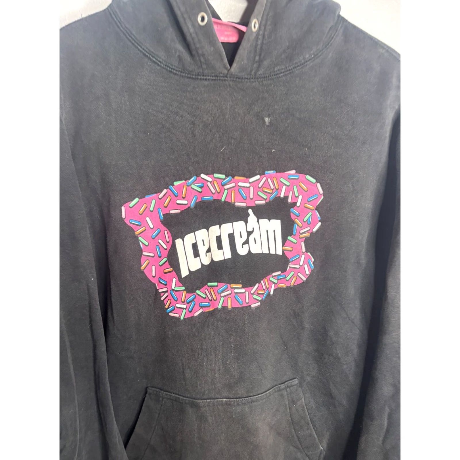Vintage VINTAGE Ice Cream Hoodie Mens M Black Blue Pullover Hooded Kangaroo Pouch 100% Cotton Logo Cars 90s? (adjusted) Size US M / EU 48-50 / 2 - 2 Thumbnail