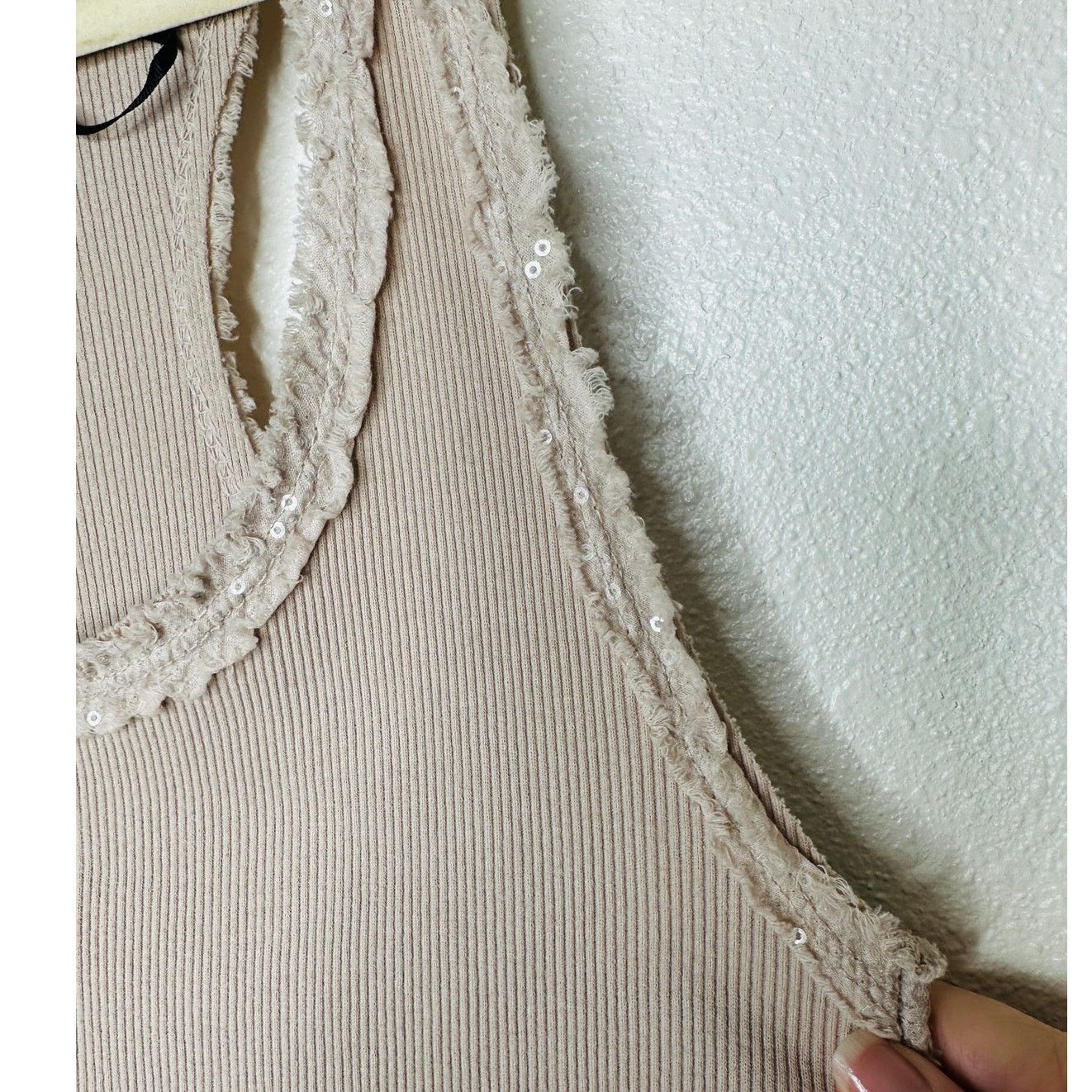 Other NWT Dis Moi Tan Rib Knit Racer Back Lace Edging Tank Top Size S / US 4 / IT 40 - 4 Thumbnail
