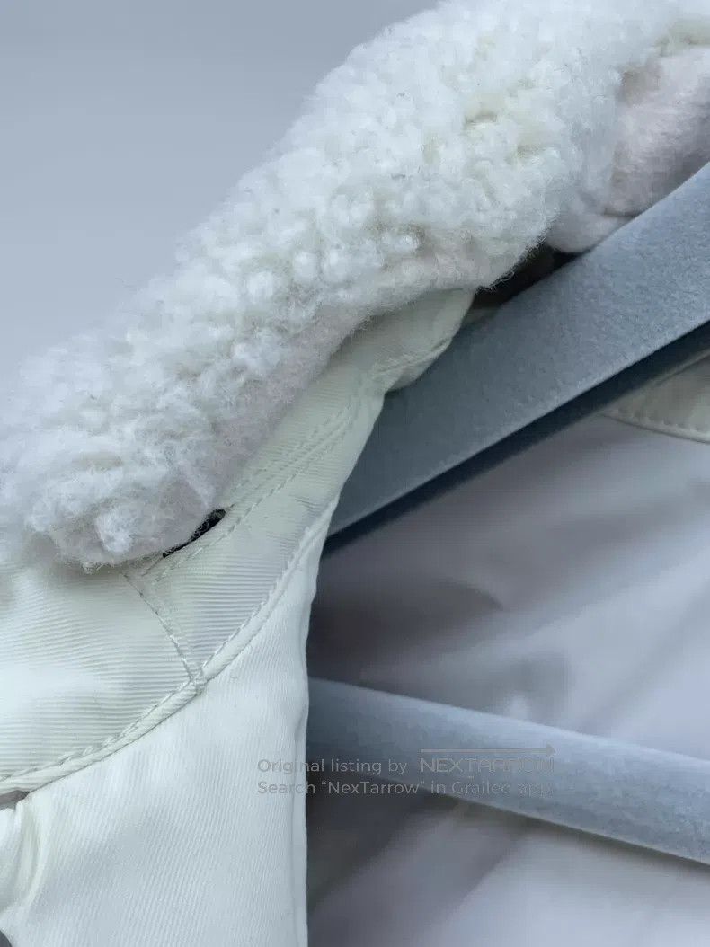 Hermes Hermes Lamb fur collar wool jacket. Size XS / US 0-2 / IT 36-38 - 5 Thumbnail