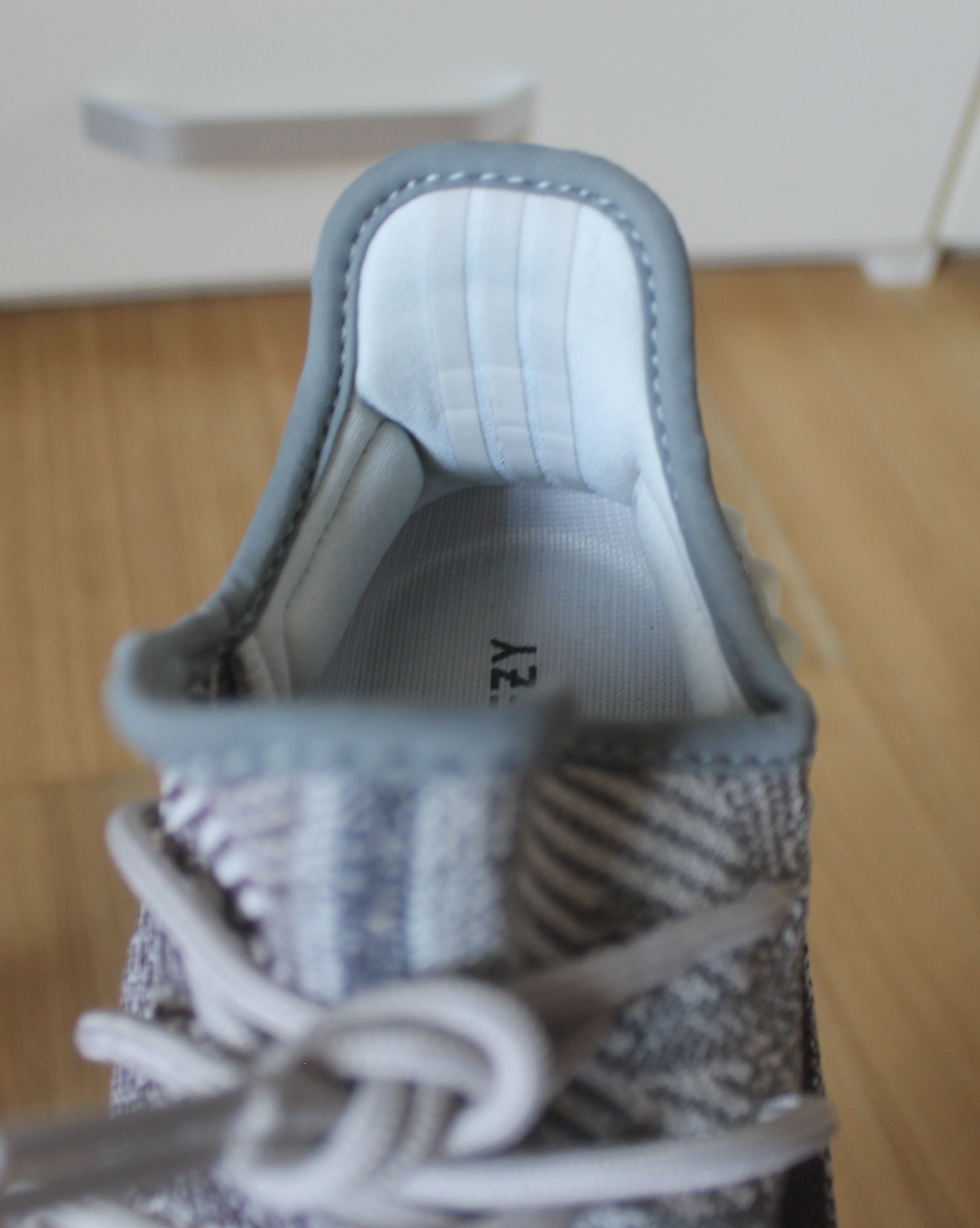 Adidas Yeezy Boost 350 V2 Zyon FZ1267 Size US 9 / EU 42 - 11 Thumbnail