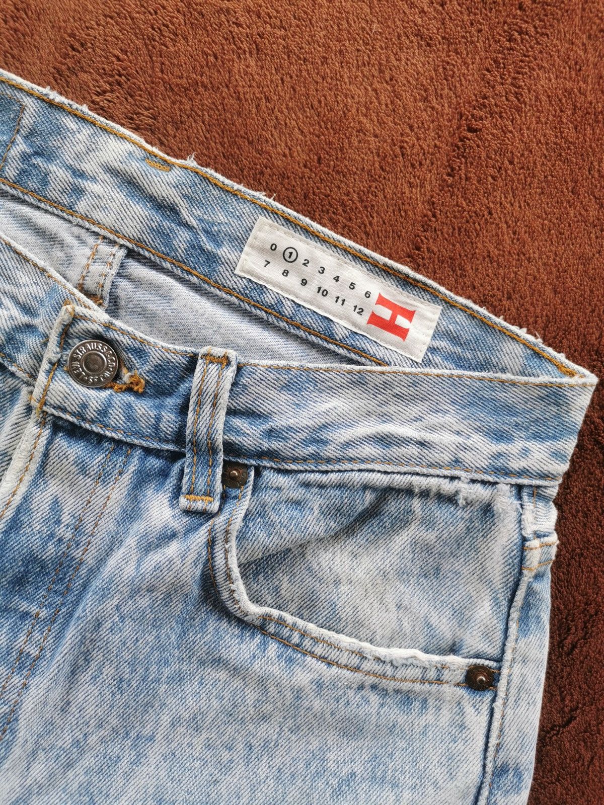 Levi's 90s Vintage Levis 501 Bob Marley Hitomi Handmade Denim Jeans Size US 28 / EU 44 - 11 Thumbnail