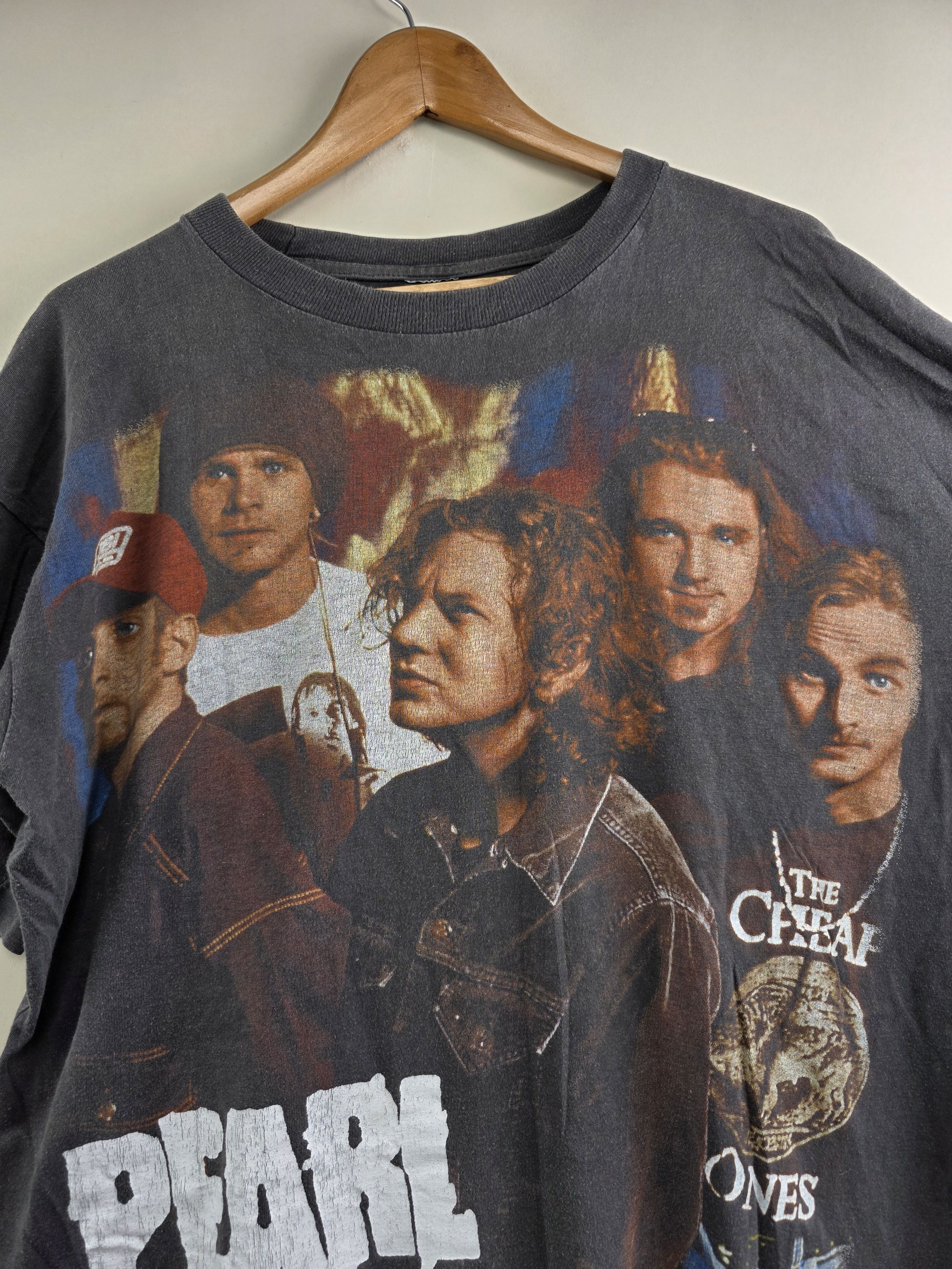 Band Tees × Vintage 1996 Pearl Jam Euro Tour XL 23" 28.5" Size US XL / EU 56 / 4 - 3 Thumbnail
