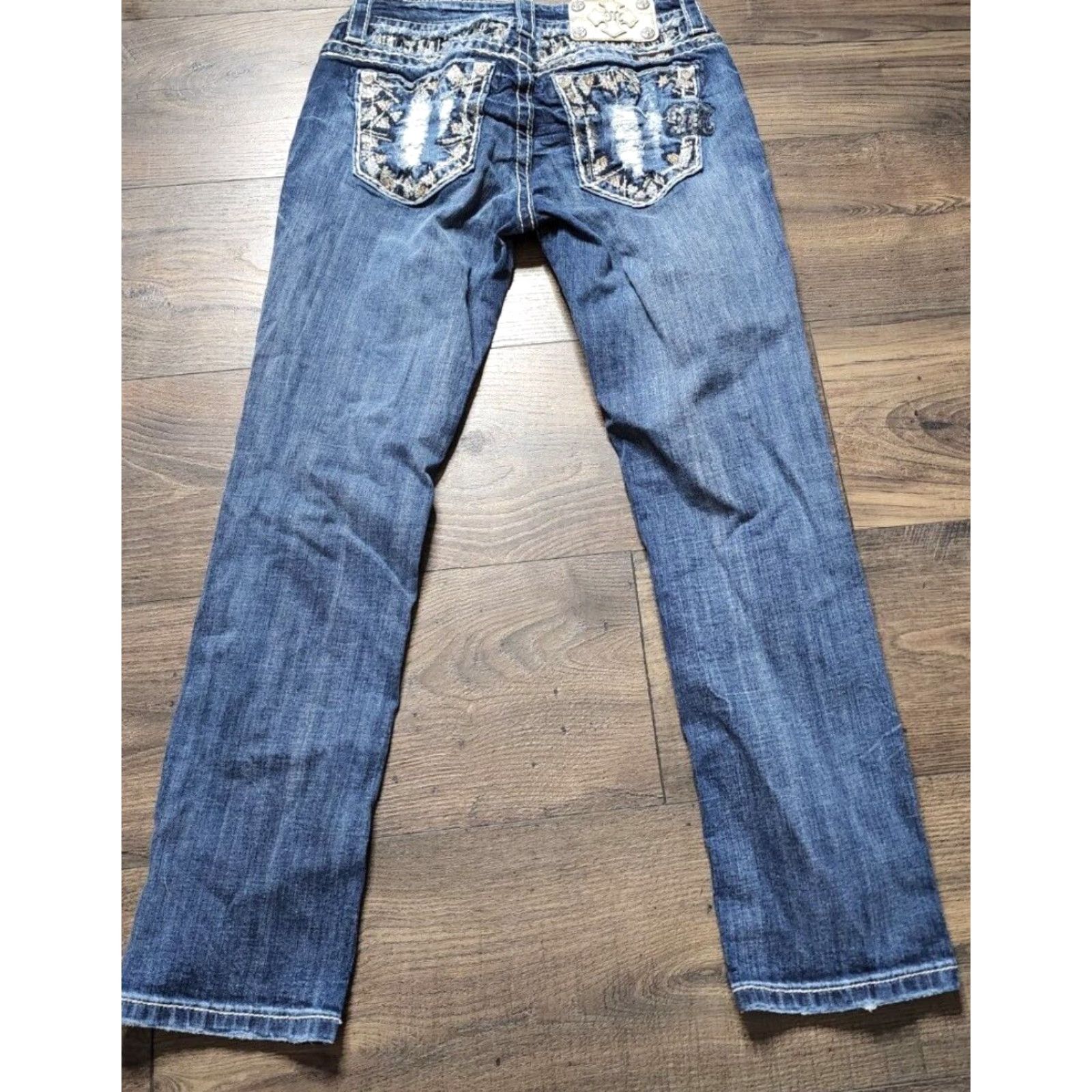 Miss Me Womens Miss Me Jeans JE8132EC Mid Rise Cropped Size 26 Blue Rhinestone Accents Womens 26 Jeans Cropped 90s/2000s Style Size 26" / US 2 / IT 38 - 3 Thumbnail
