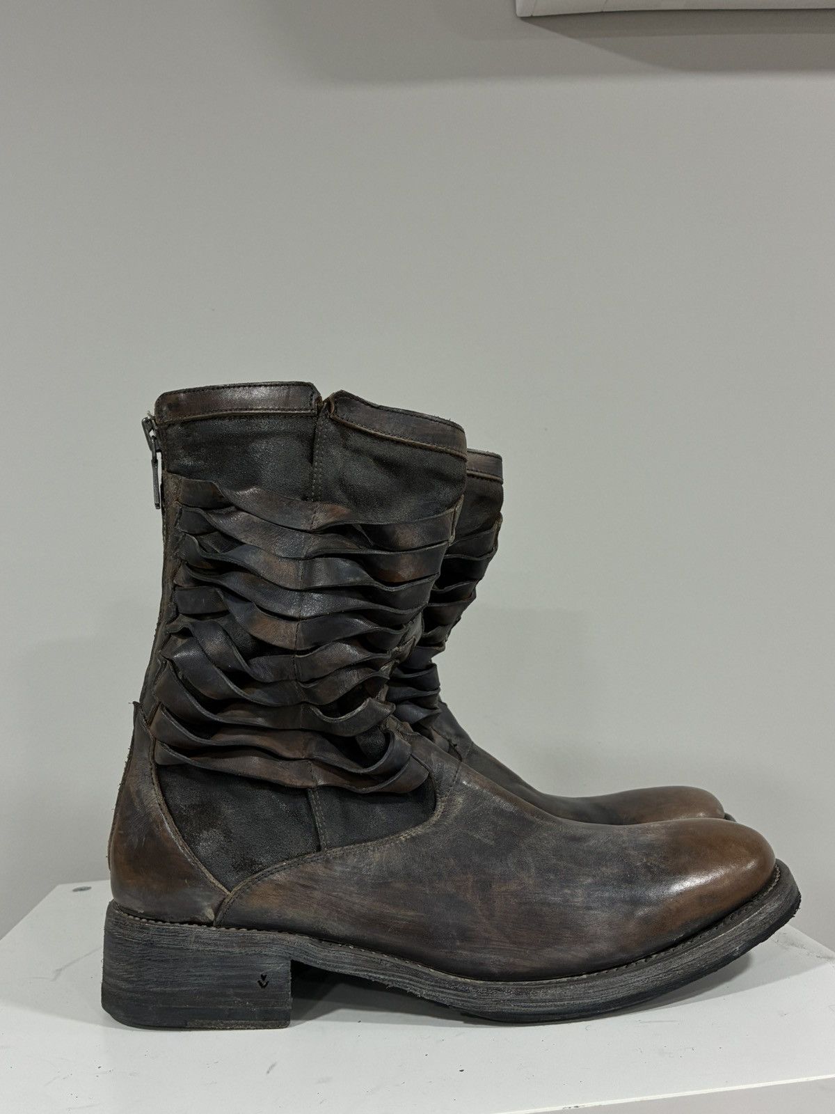 John Varvatos Distressed Artisan Boot Size 10 Size US 10 / EU 43 - 7 Thumbnail
