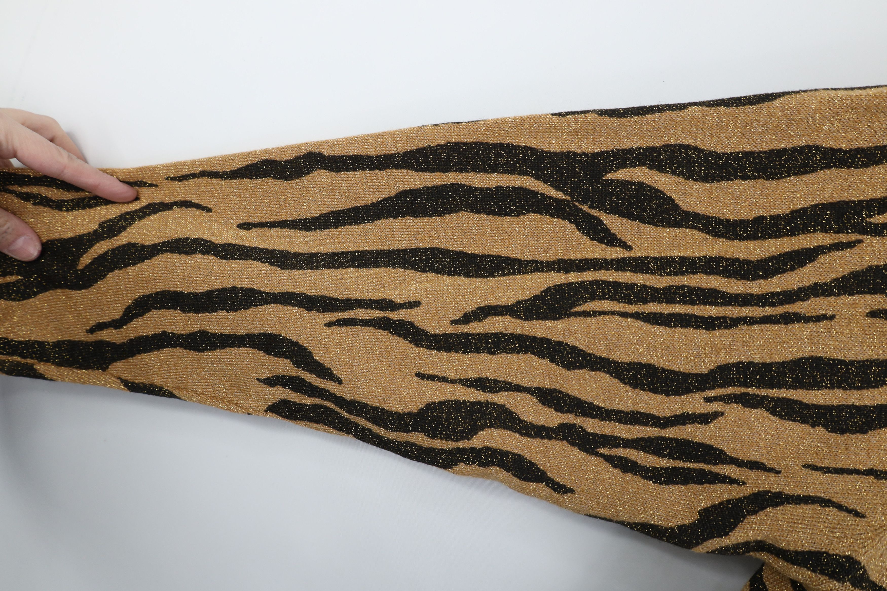Vintage Vintage 90s Streetwear Tiger Stripe Knit Cardigan Sweater Size XXL / US 16-18 / IT 52-54 - 5 Thumbnail