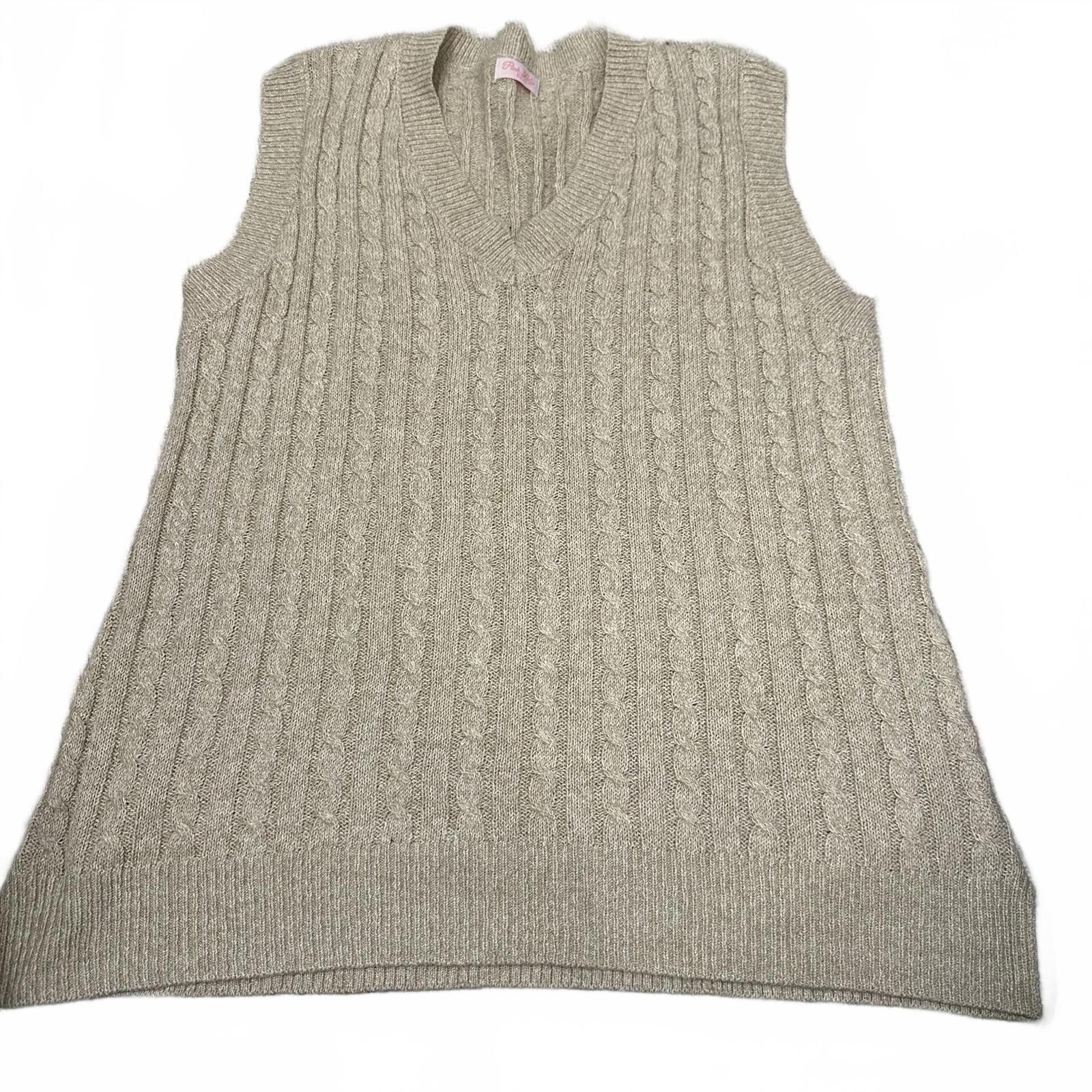 Designer Pink Lily Cozy Cable Knit Sleeveless Sweater Vest Size XXL / US 16-18 / IT 52-54 - 1 Thumbnail