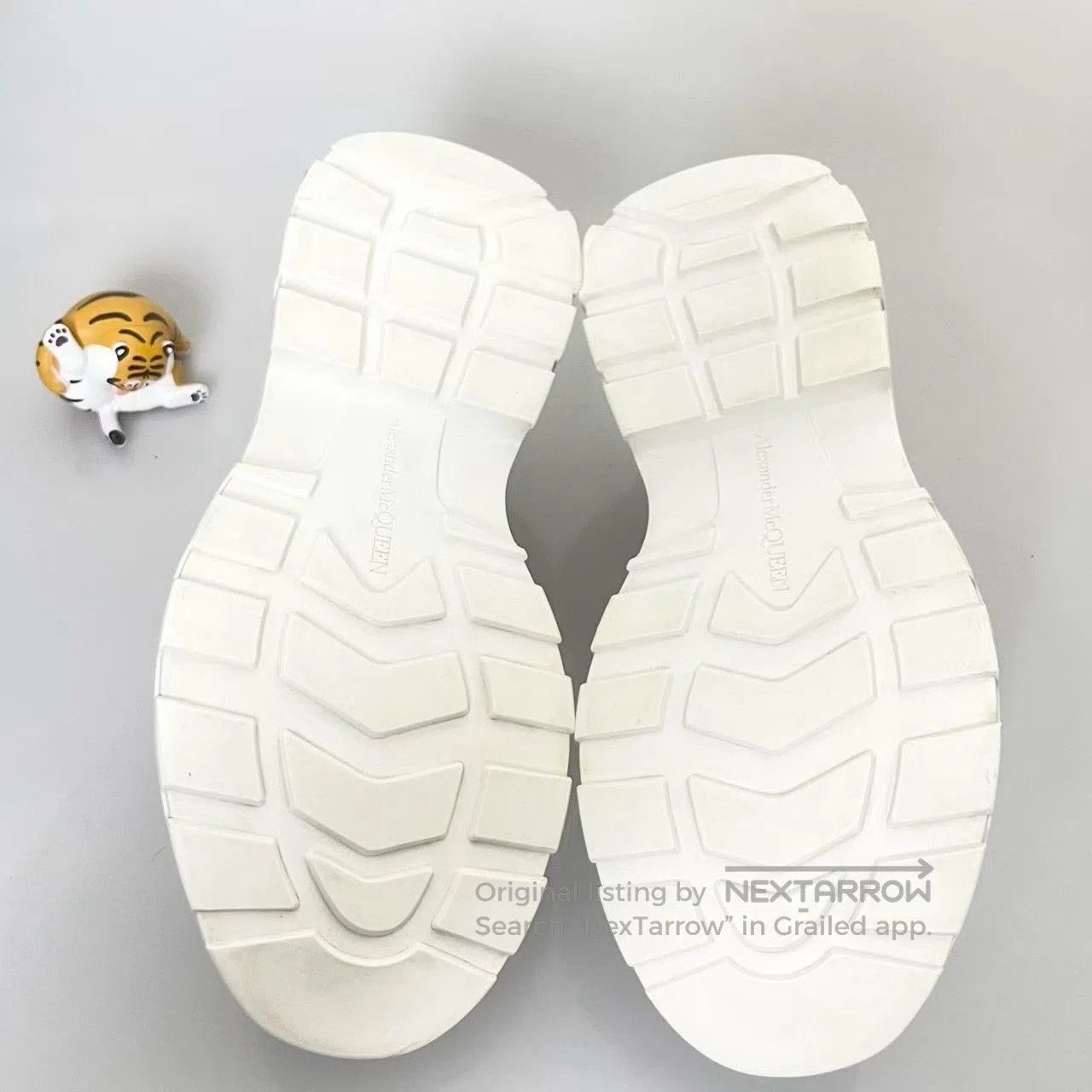 Alexander McQueen Alexander McQueen White Martin Boots. Size US 7 / EU 40 - 6 Thumbnail