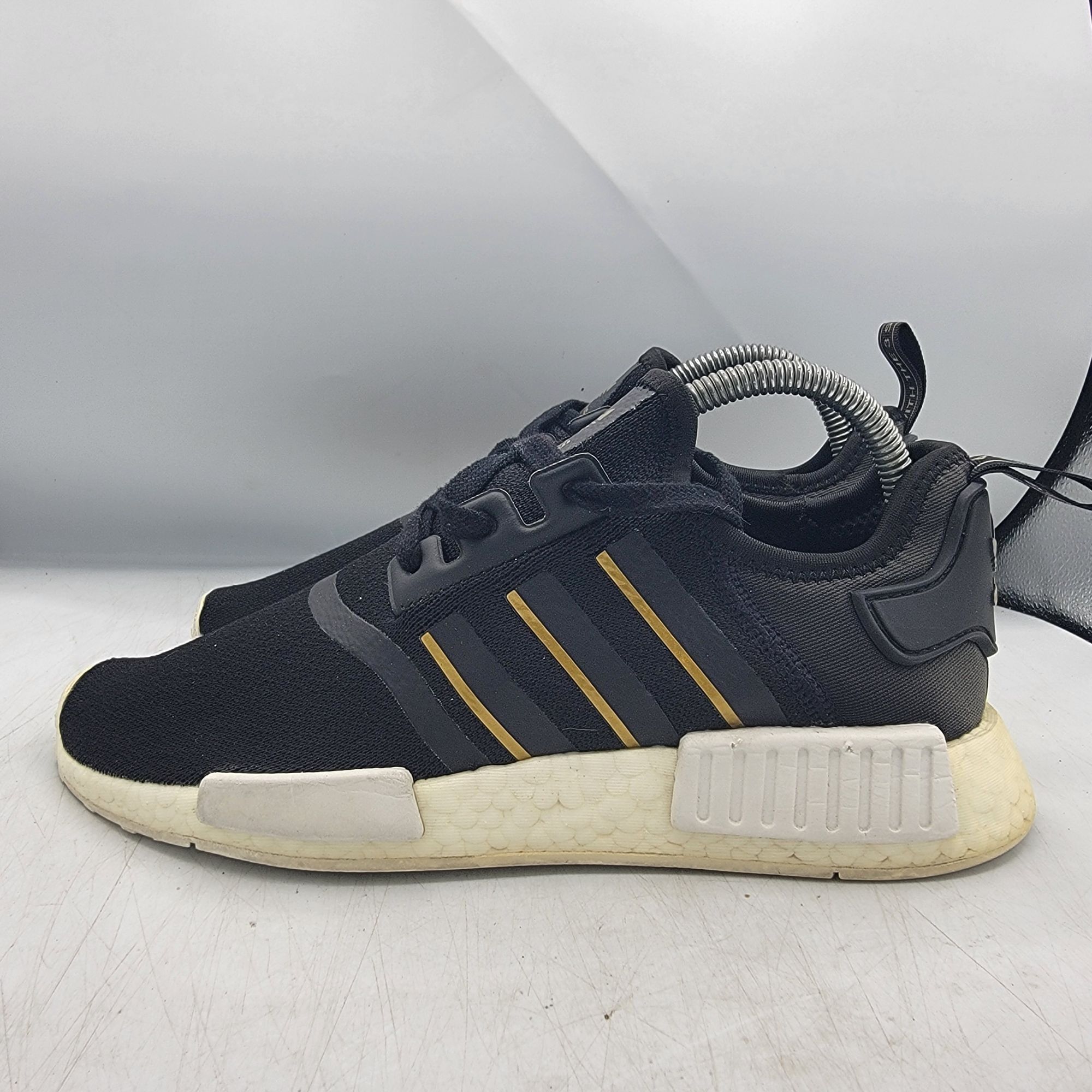 Adidas Adidas NMD R1 Womens 8 Black Sneaker Shoes Casual Outdoors A Size US 8 / IT 38 - 12 Thumbnail