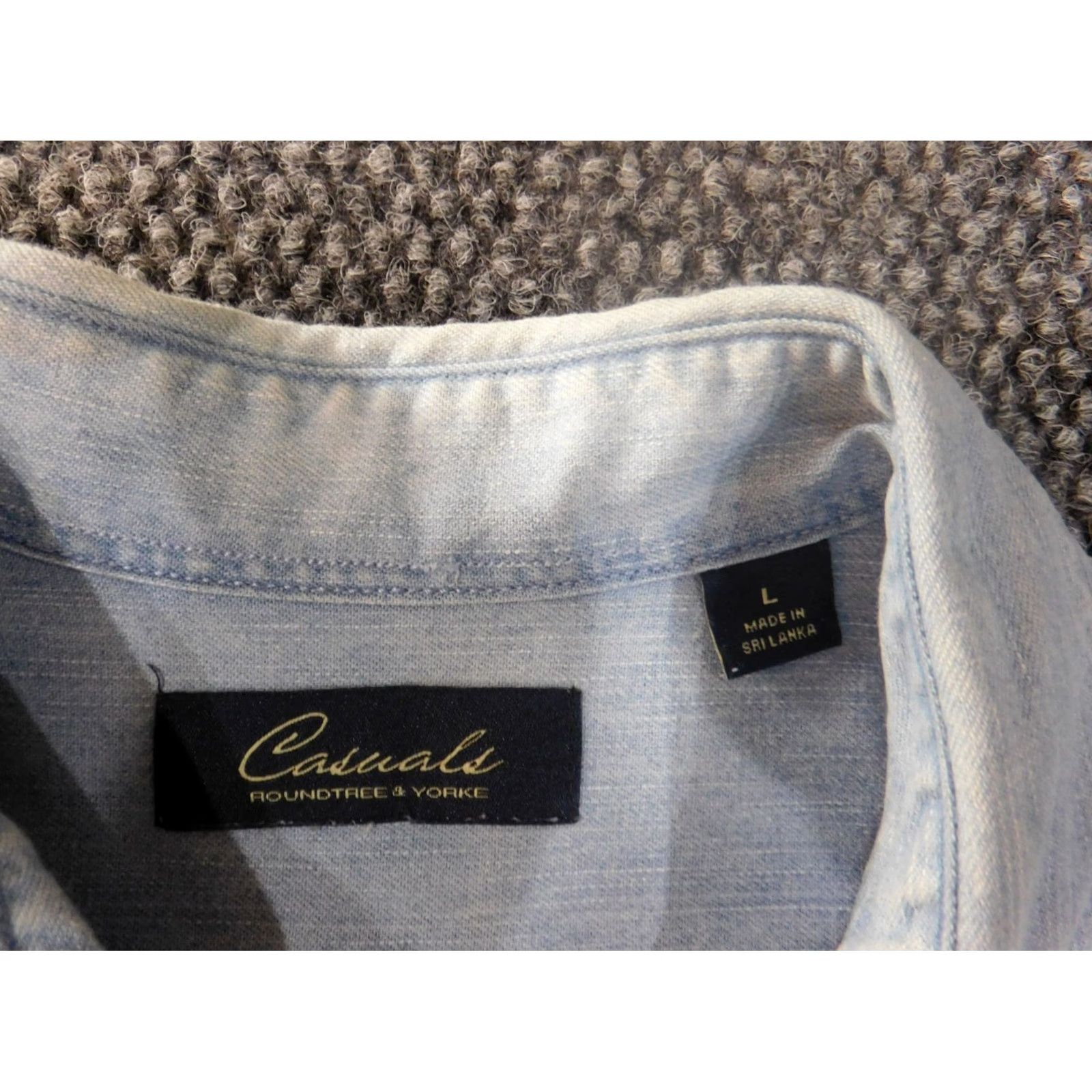 Roundtree & Yorke Roundtree & Yorke Shirt Large Denim Blue Mens Casuals Button Up Size US L / EU 52-54 / 3 - 6 Thumbnail
