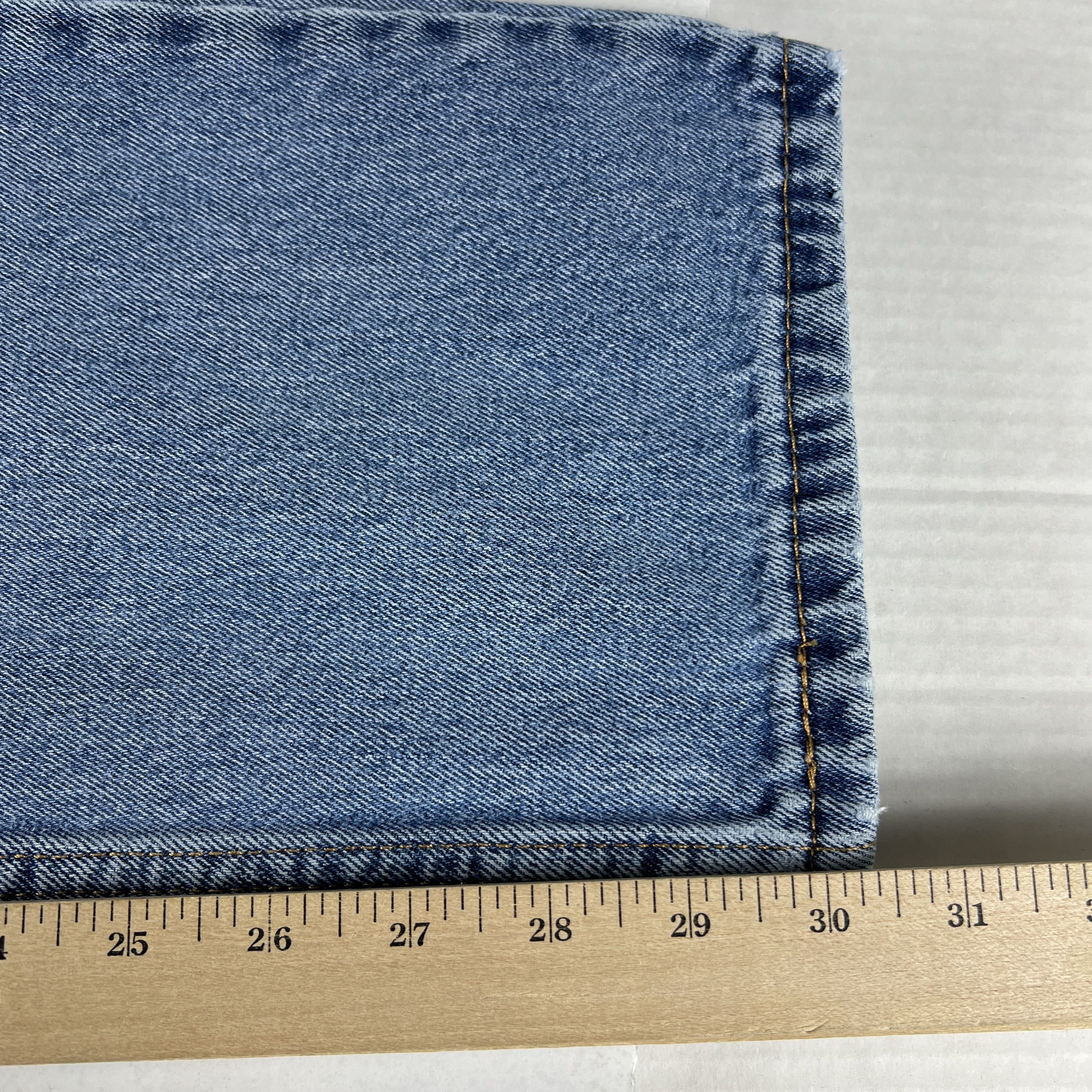 Levi's Levi's Jeans 550 Relaxed Straight Blue Faded Denim Size US 32 / EU 48 - 18 Thumbnail