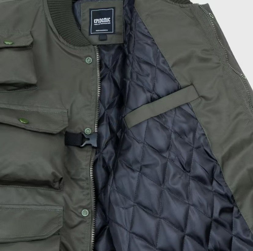 Other Bomber jacket nighride bomber army green Size US L / EU 52-54 / 3 - 4 Thumbnail