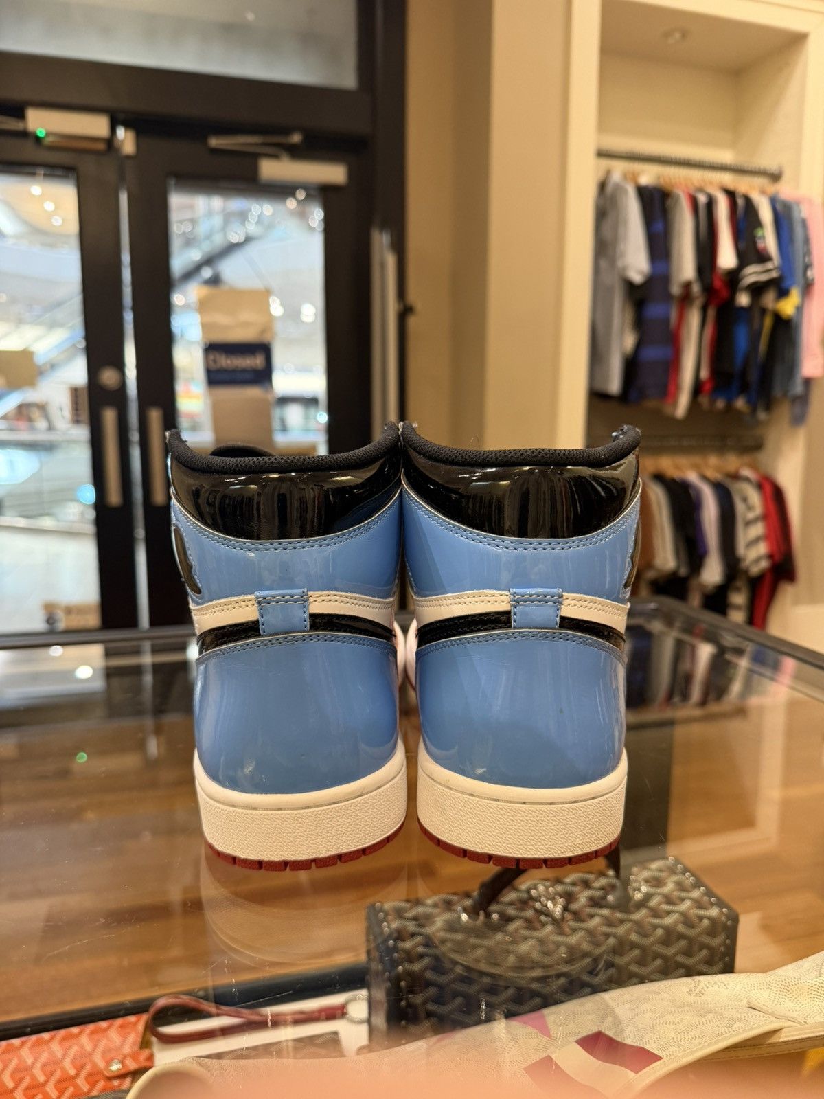 Jordan Brand Jordan 1 Retro High ‘Fearless UNC Chicago’ Size US 9.5 / EU 42-43 - 6 Thumbnail