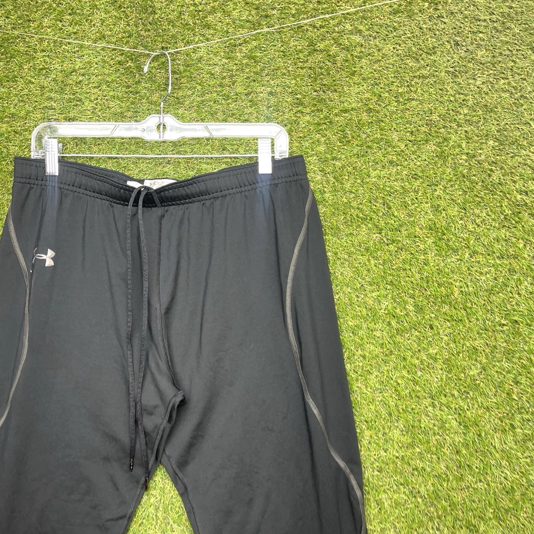 Under Armour VINTAGE Under Armour Cold Gear Pants Mens XL Tights Black Base Layer Fitted Hike Size US 36 / EU 52 - 2 Thumbnail