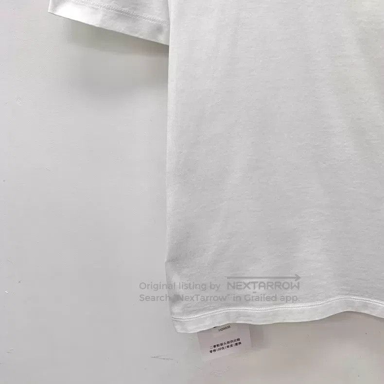 Prada Prada White logo triangle pocket round-neck cotton short-s Size US S / EU 44-46 / 1 - 4 Thumbnail