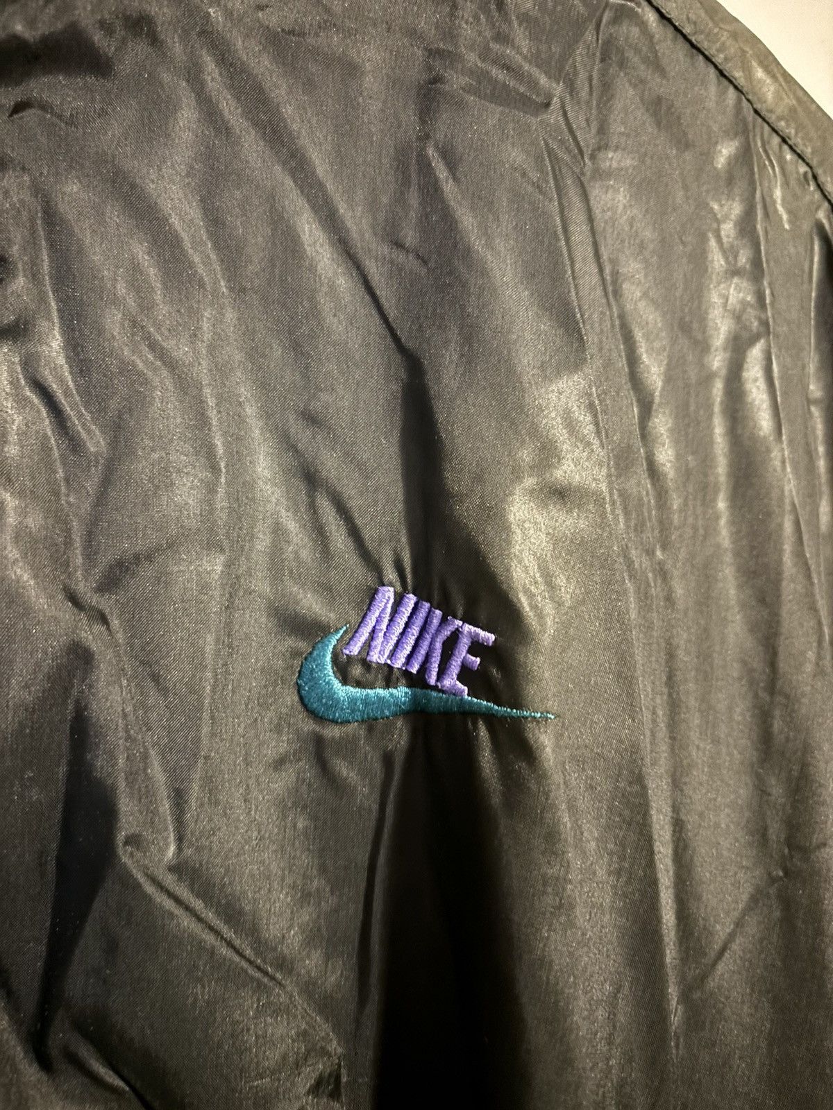 Nike Vintage Nike Windbreaker Embroidered Size US XL / EU 56 / 4 - 2 Thumbnail