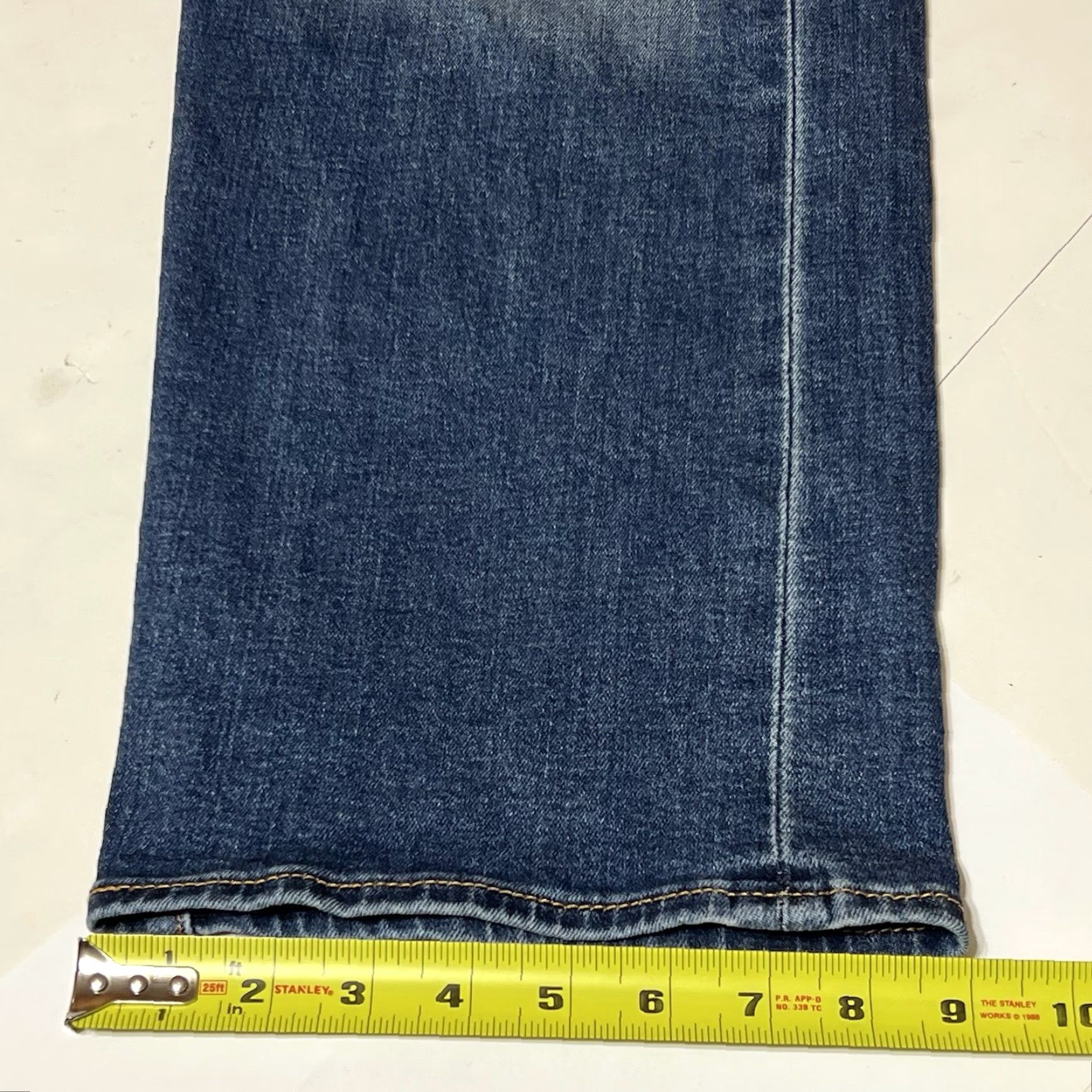 Levi's VINTAGE Levis 501 Jeans Mens Button Fly Denim Straight Original Fit 42x29 42x30 Blue 5-Pocket Regular Mens Classic Levi'S 501 Series Jeans Set Size US 42 / EU 58 - 7 Thumbnail
