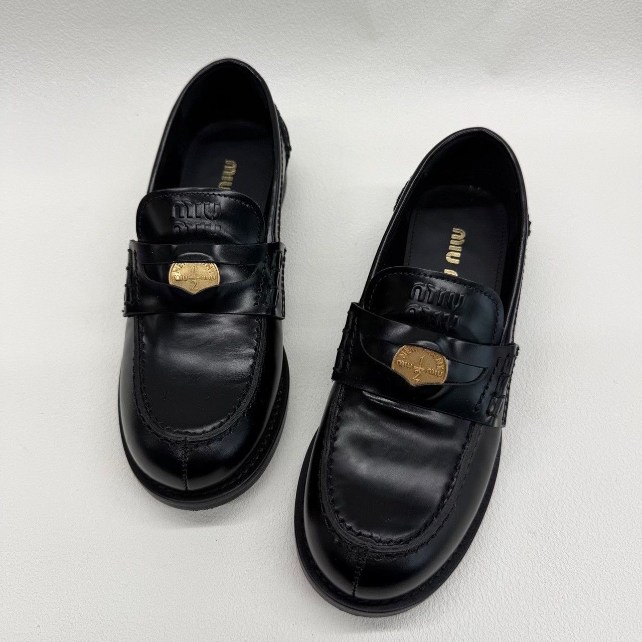 Miu Miu Miu Miu Casual Black Lowtop Sneakers us_6 Women Size US 6 / IT 36 - 1 Thumbnail