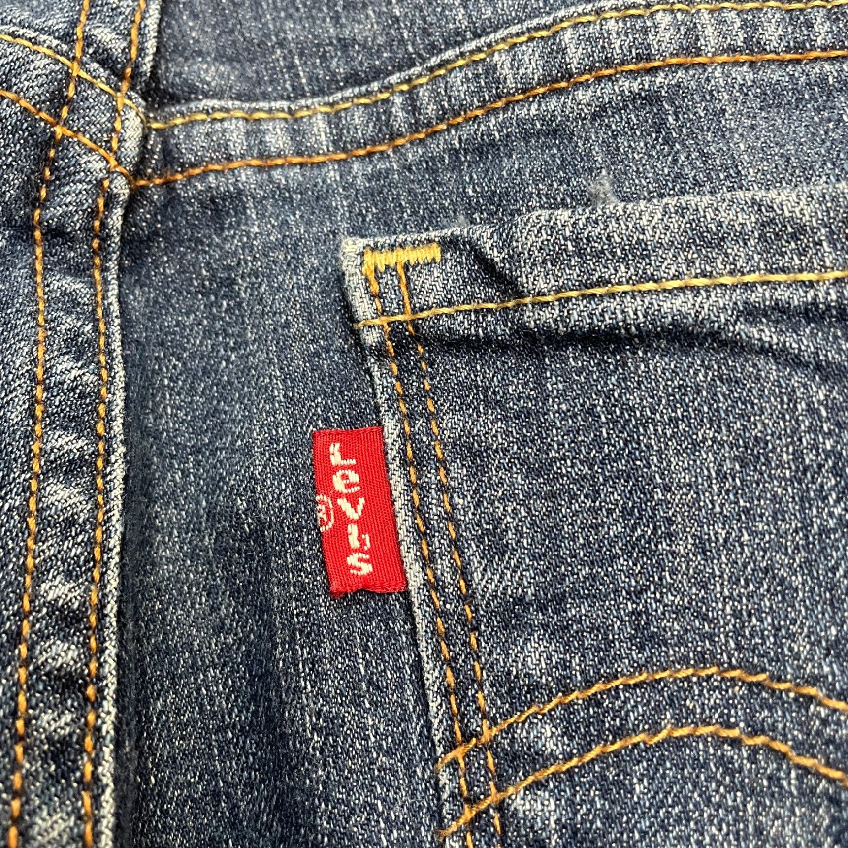 Levi's VINTAGE Levi's 505 Straight Leg Jeans Womens Size 8 Blue Mid Rise Casual Cotton 32x31 Size 30" / US 8 / IT 44 - 4 Thumbnail