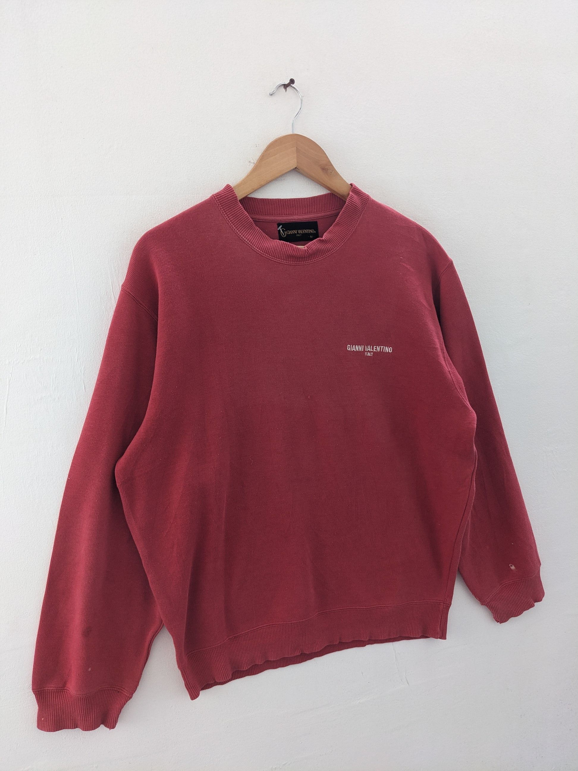 Vintage Vintage Gianni Valentino Sweatshirt Faded Distressed Size US M / EU 48-50 / 2 - 4 Thumbnail