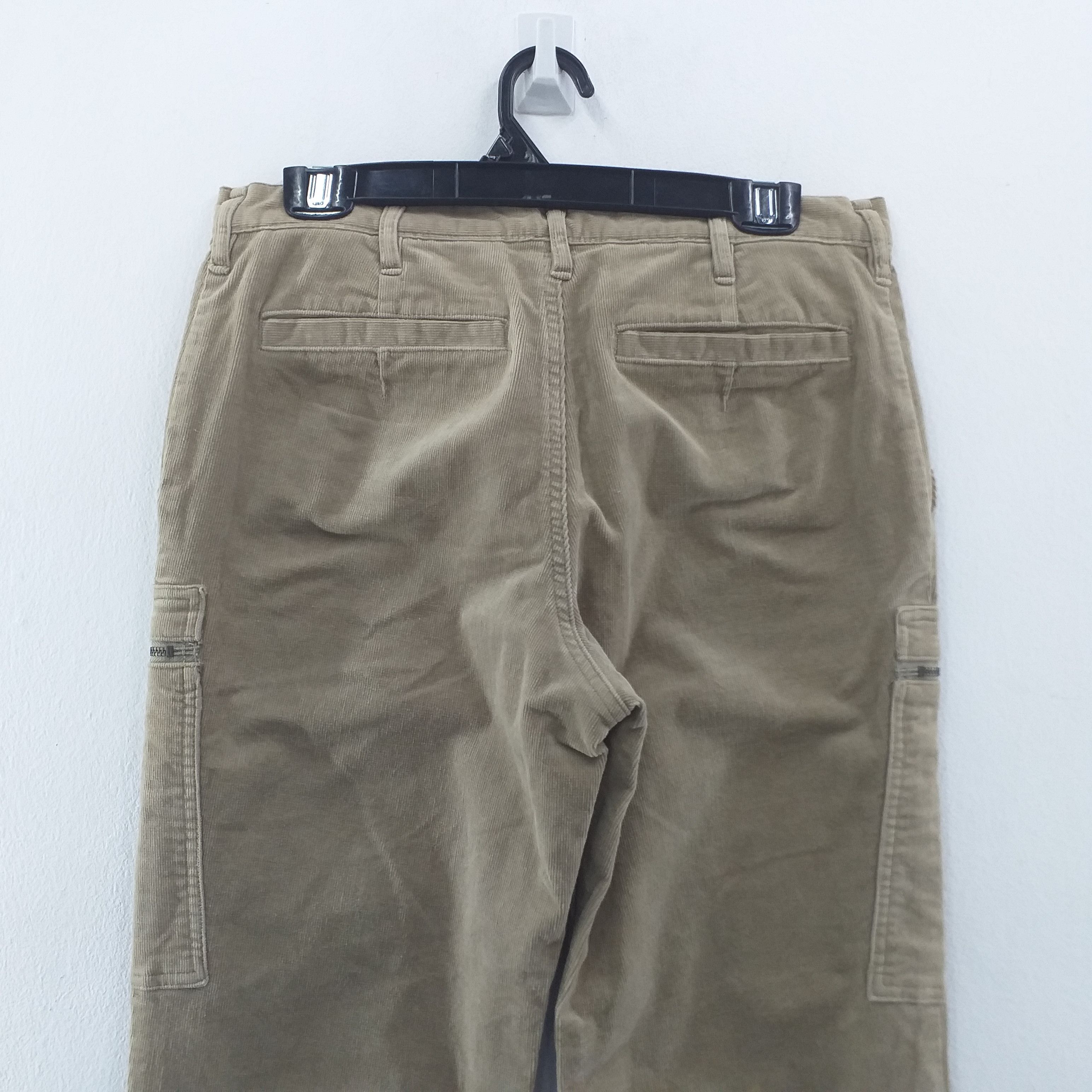 Japanese Brand Uniqlo Japanese Brand Cargo Corduroy Pocket Pant 30x33 CP033 Size US 30 / EU 46 - 4 Thumbnail