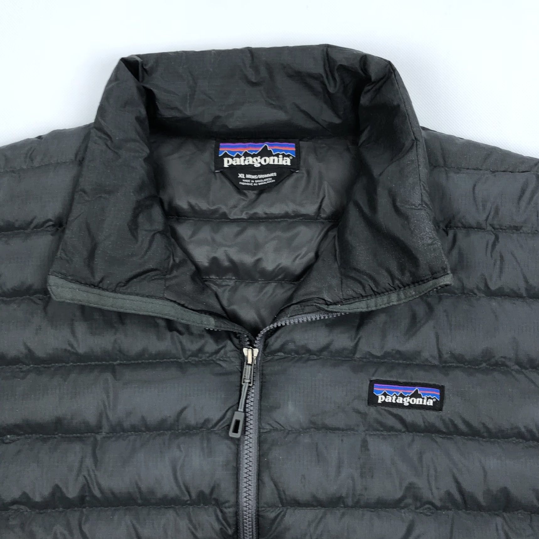 Patagonia Patagonia Jacket XL Down Puffer Gray Full Zip Stand-Up Collar Puffer Jacket Men XL Zip Pockets Casual Travel Workwear Outdoor Modern Size US XL / EU 56 / 4 - 2 Thumbnail