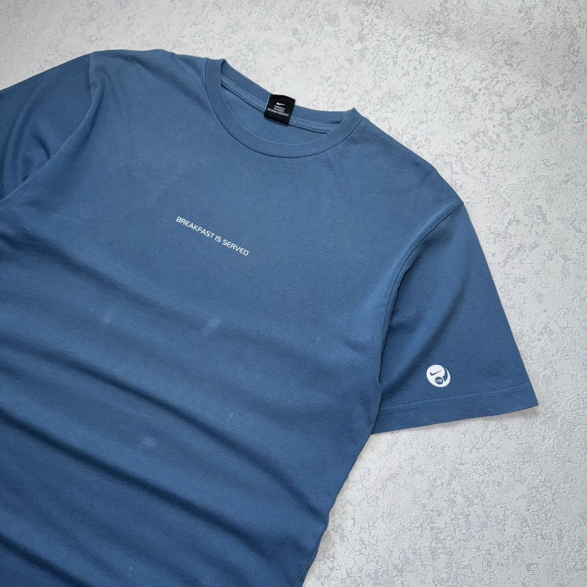 Nike Vintage 00’ Nike Breakfast Is Served T-Shirt Size L Size US L / EU 52-54 / 3 - 4 Thumbnail