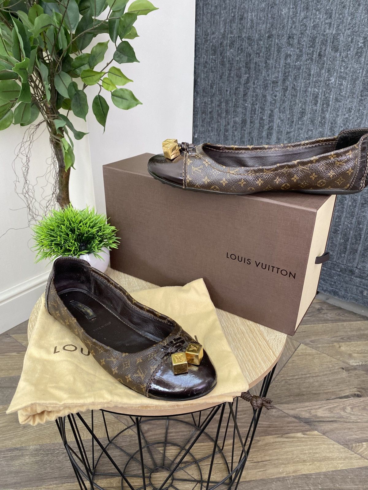 Louis Vuitton Vintage LOUIS VUITTON Monogram Flat Pumps Size US 9 / IT 39 - 3 Thumbnail