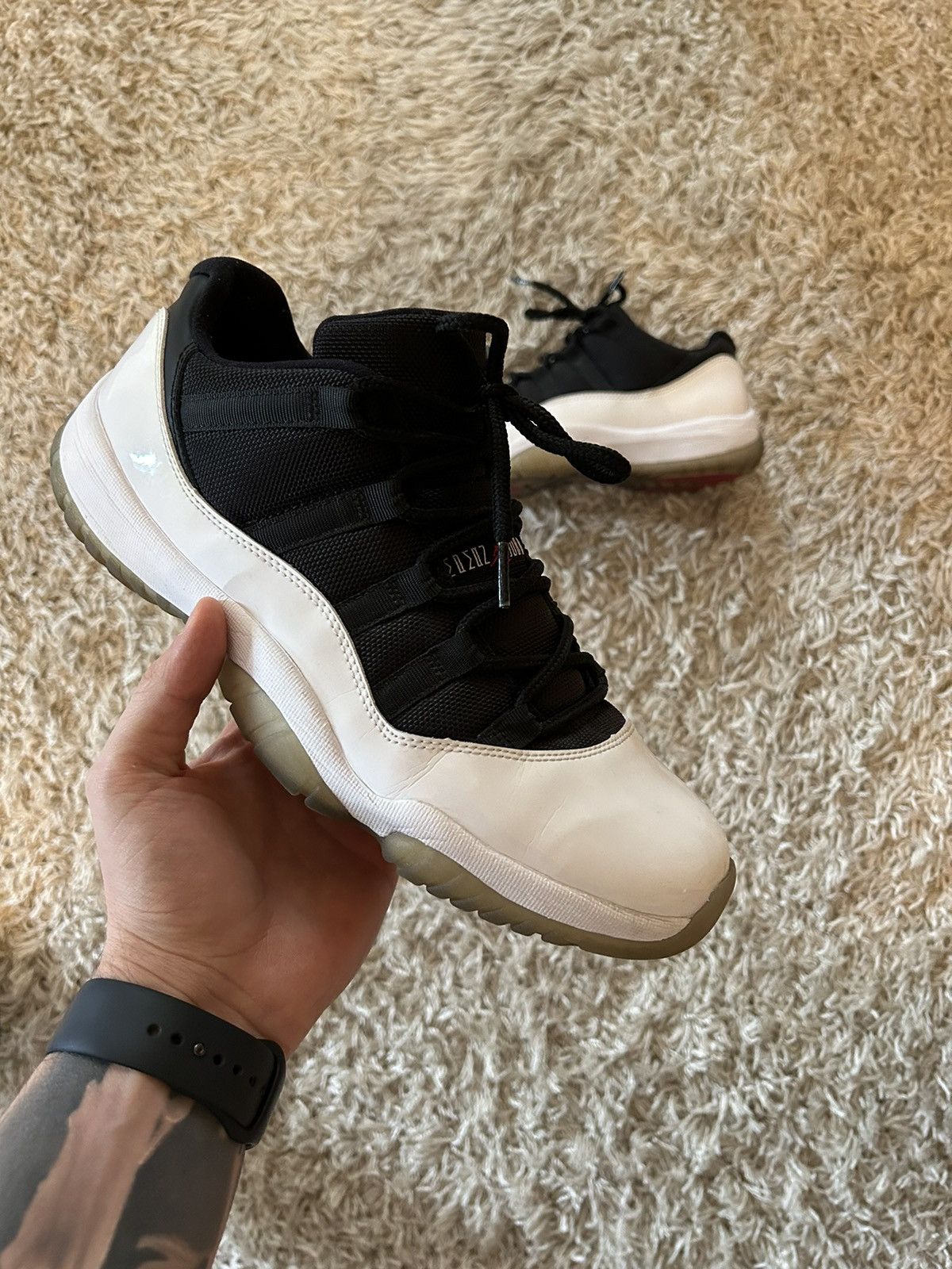 Jordan Brand Jordan 11 low Tuxedo size 10 Size US 10 / EU 43 - 1 Thumbnail