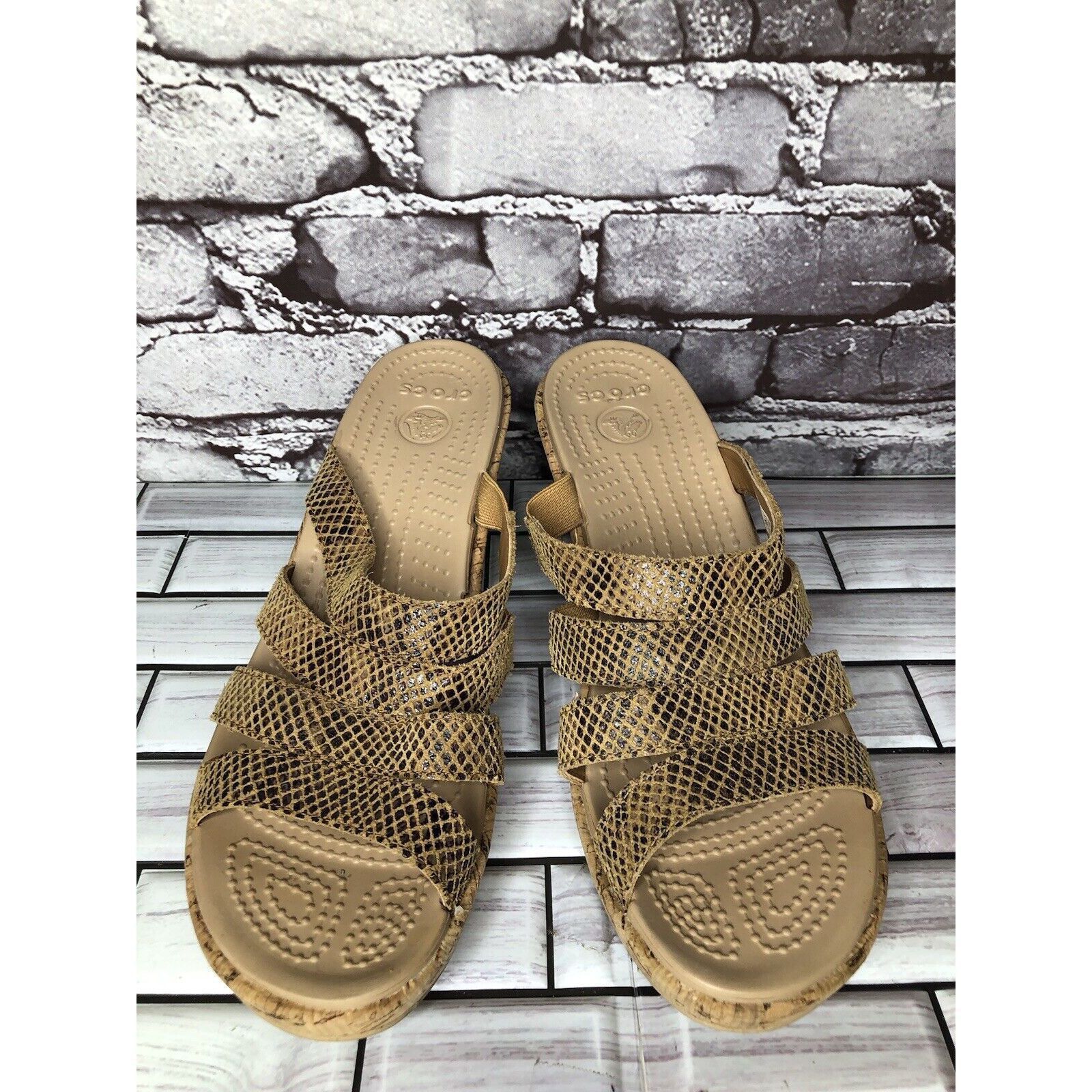 Crocs Crocs A-Leigh Gold Leather Snake Print Cork Wedge Sandals Wo Size US 11 / IT 41 - 2 Thumbnail