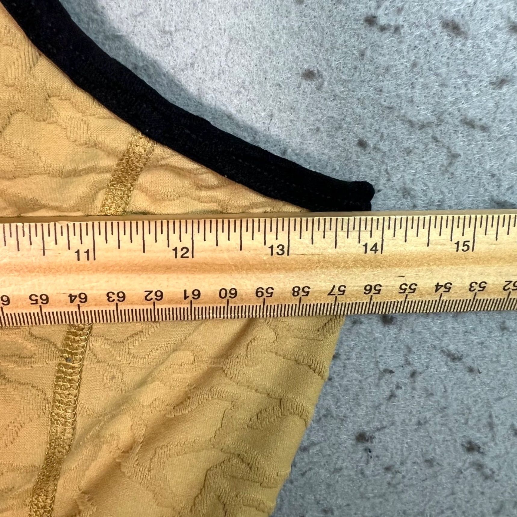 Vintage Twenty Montréal Womens Size Medium Racerback Crop Top Yellow Textured Shirt Size M / US 6-8 / IT 42-44 - 5 Thumbnail