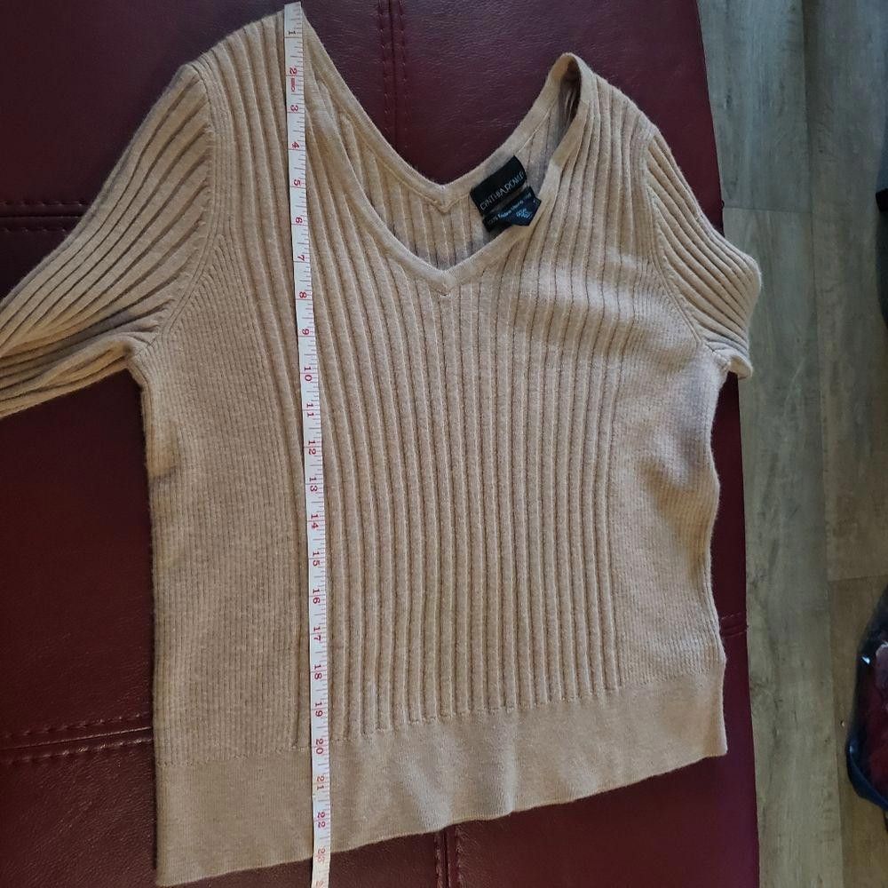 Designer CT1298a CYNTHIA ROWLEY LADIES WOOL SWEATER. TAUPE. LARGE Size L / US 10 / IT 46 - 6 Thumbnail
