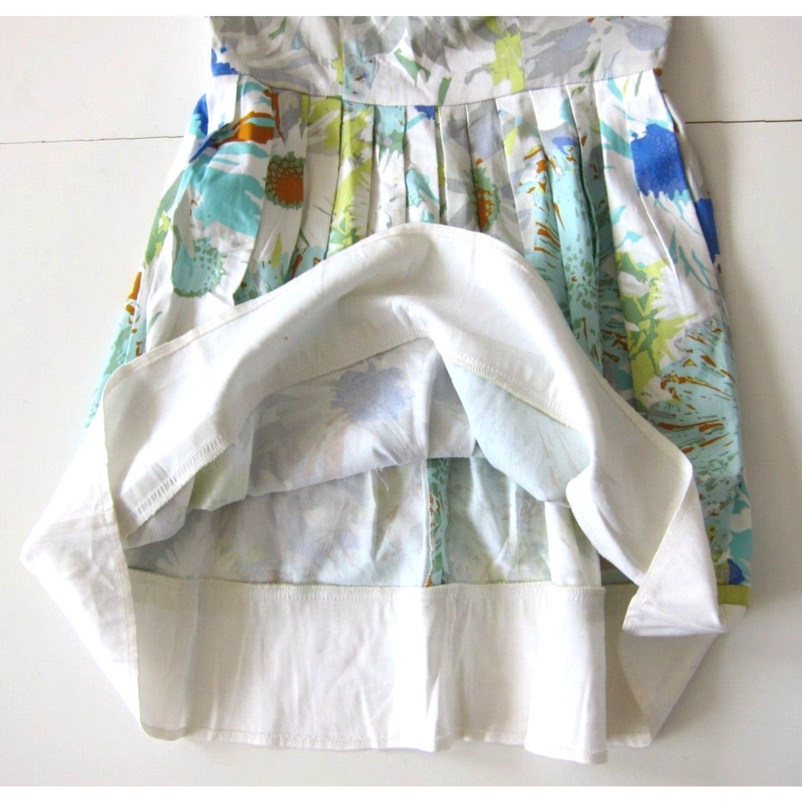 Vintage VINTAGE London Times Cotton Stretch White Blue Yellow Floral Sleeveless Empire Dress 6 Size M / US 6-8 / IT 42-44 - 7 Thumbnail