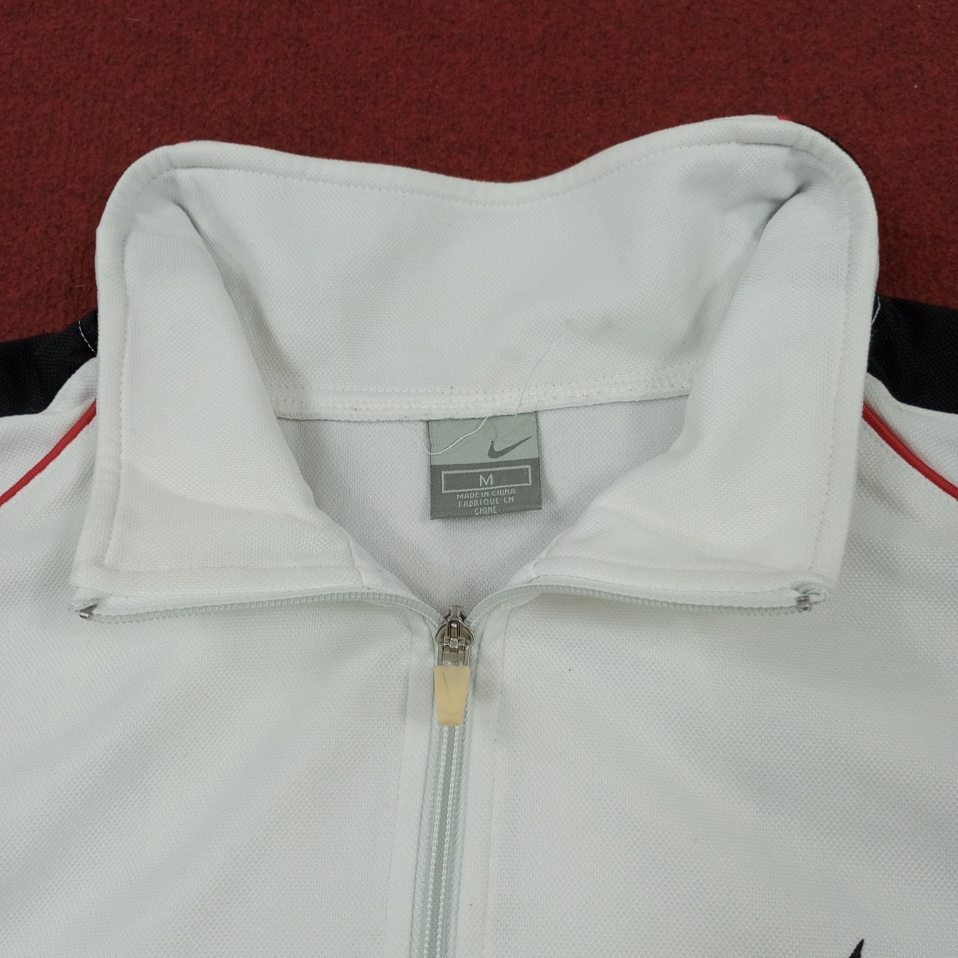 Nike Nike Big Logo Design Sportswear Style Jacket Size US L / EU 52-54 / 3 - 6 Thumbnail