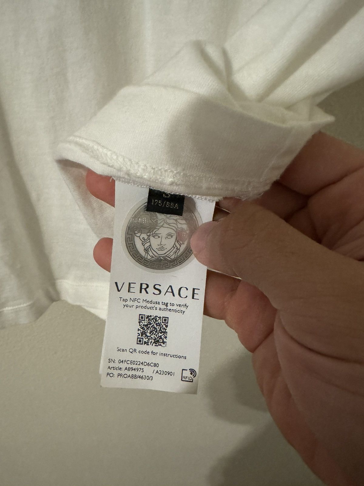 Versace Versace men’s T-shirt Size US S / EU 44-46 / 1 - 5 Thumbnail