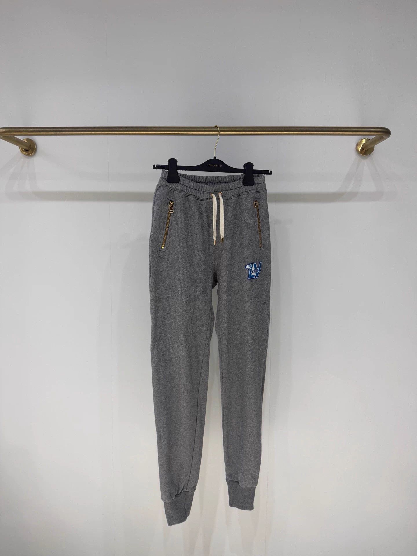 Louis Vuitton LV Embroidered Letter Sweatpants 99 New S Size 25" / US 0 / IT 36 - 1 Thumbnail