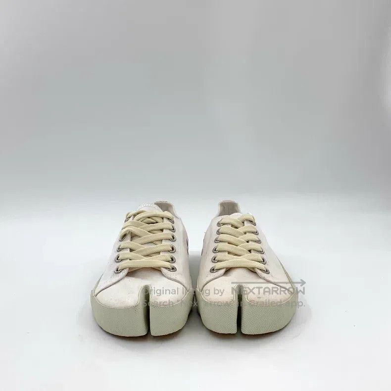 Maison Margiela Maison Margiela White lace-laced casual flatboard shoes Size US 6.5 / IT 36.5 - 3 Thumbnail