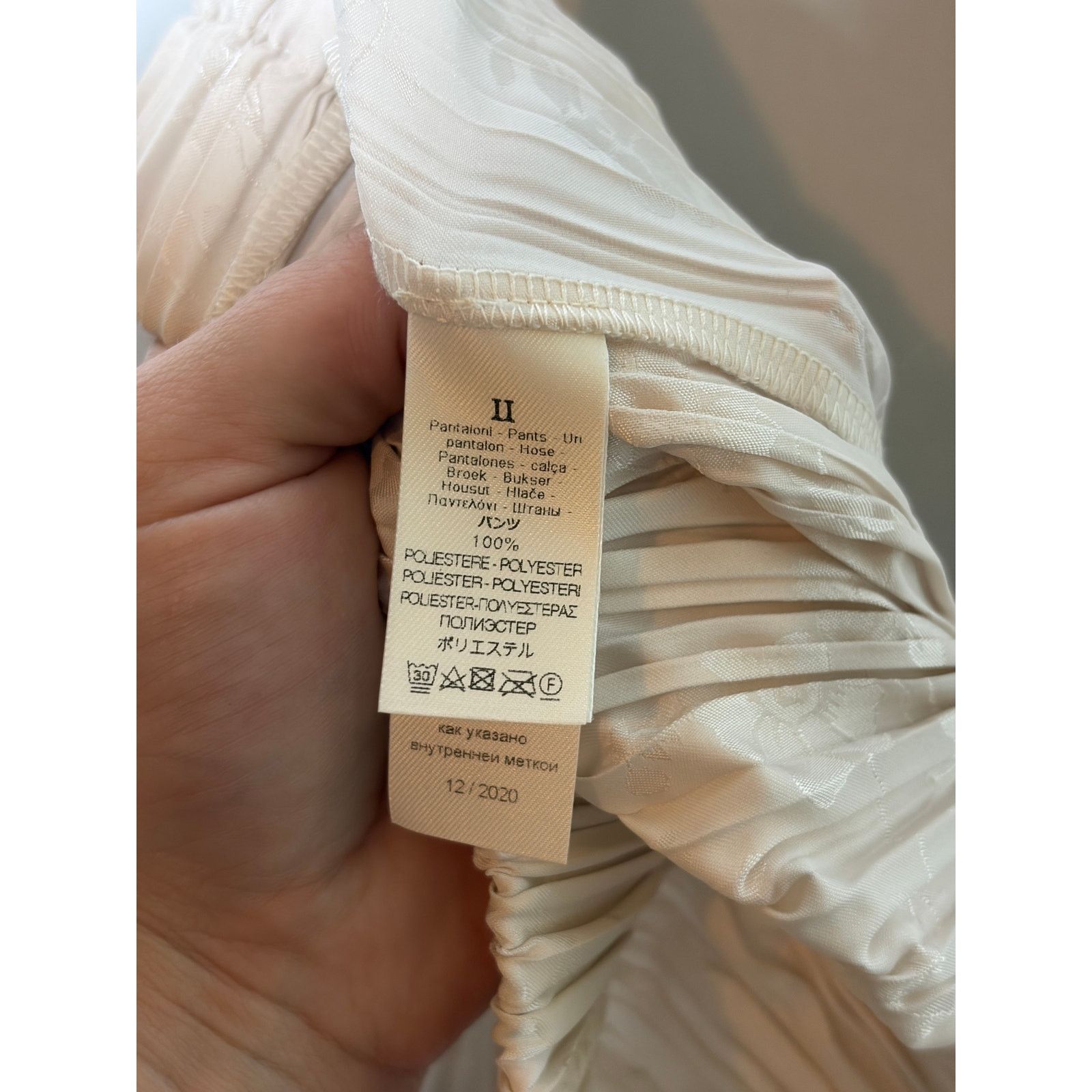 forte_forte Forte Forte Plissé Satin Jacquard Pants in Perla sz ll US M Size 27" / US 4 / IT 40 - 9 Thumbnail