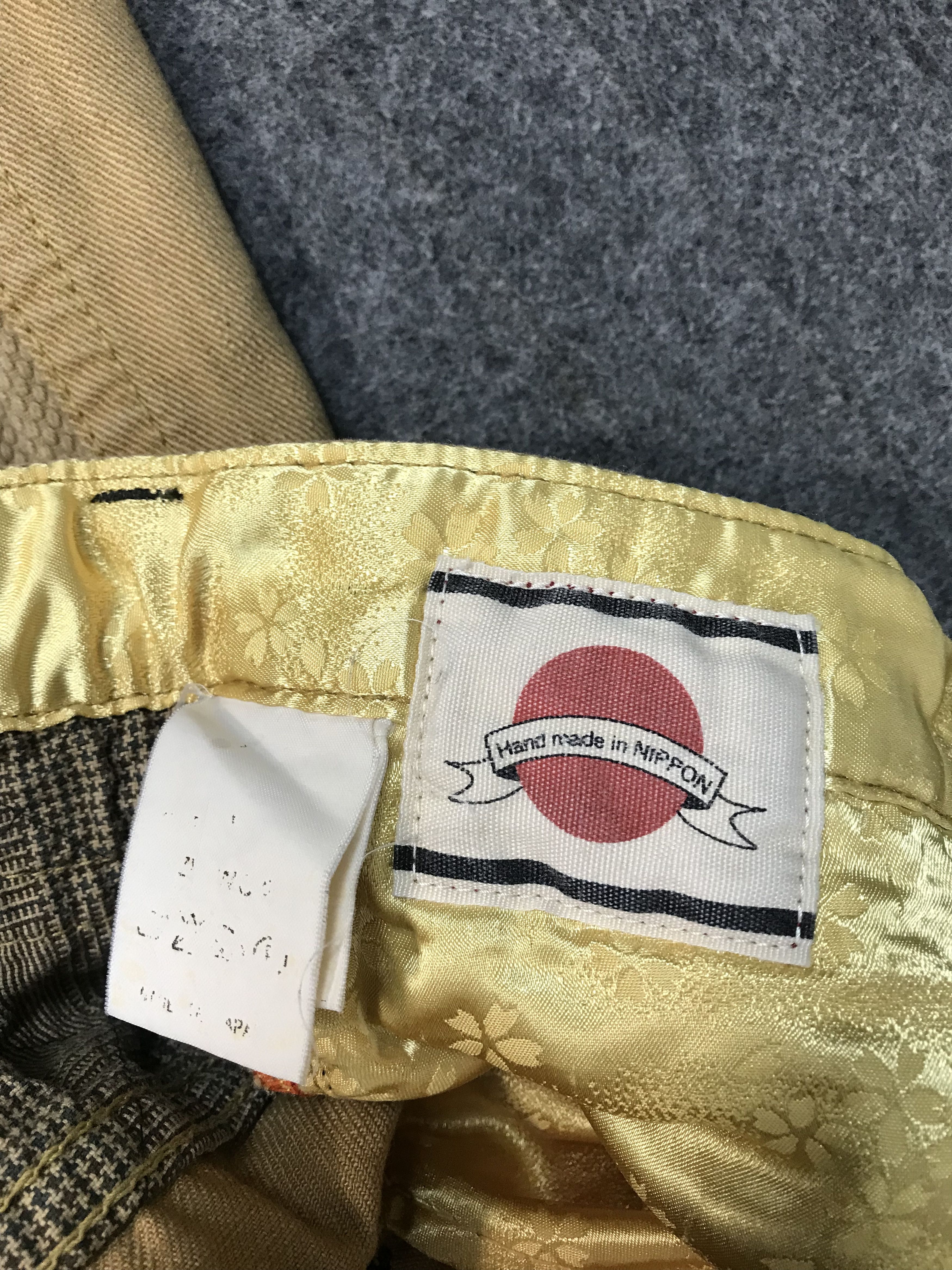 Japanese Brand 90s Japanese Beige Jeans Ethic Style Buttonfly Straight Cut Size US 30 / EU 46 - 10 Thumbnail