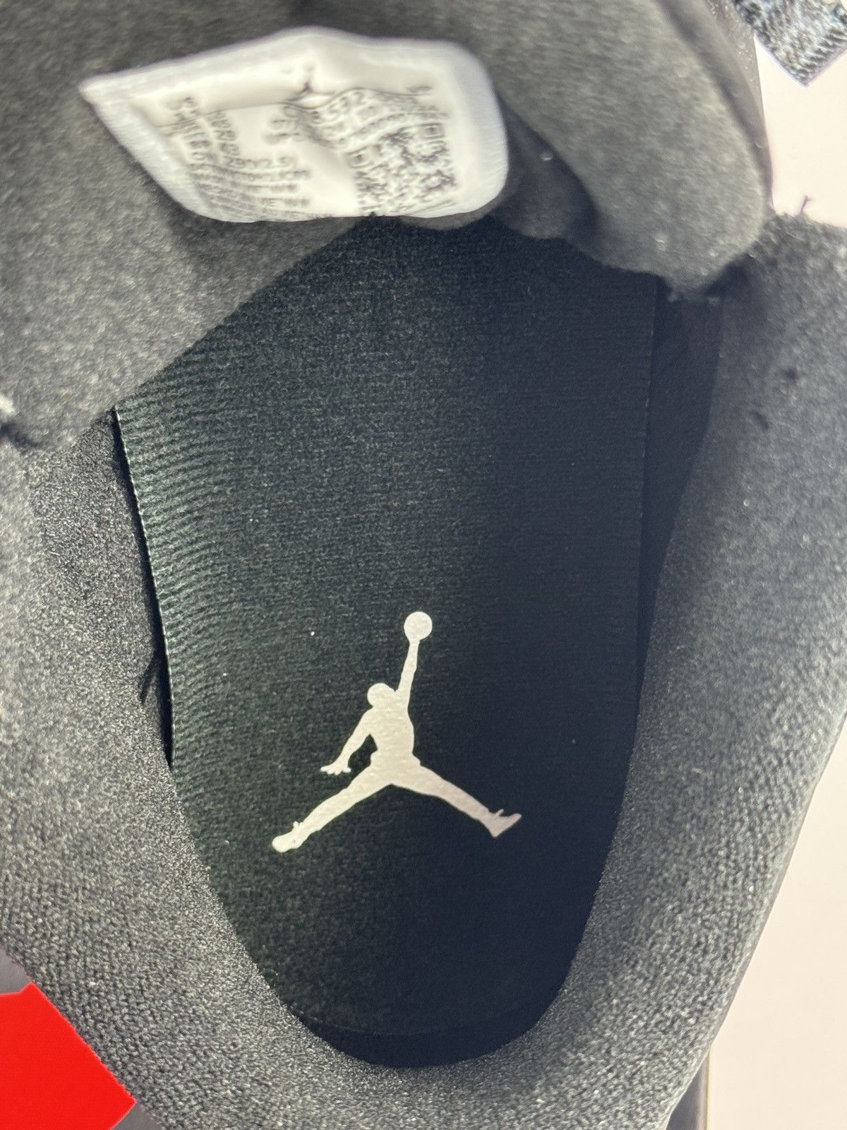 Jordan Brand AIR JORDAN 3 RETRO SNEAKERS Size US 11 / EU 44 - 7 Thumbnail