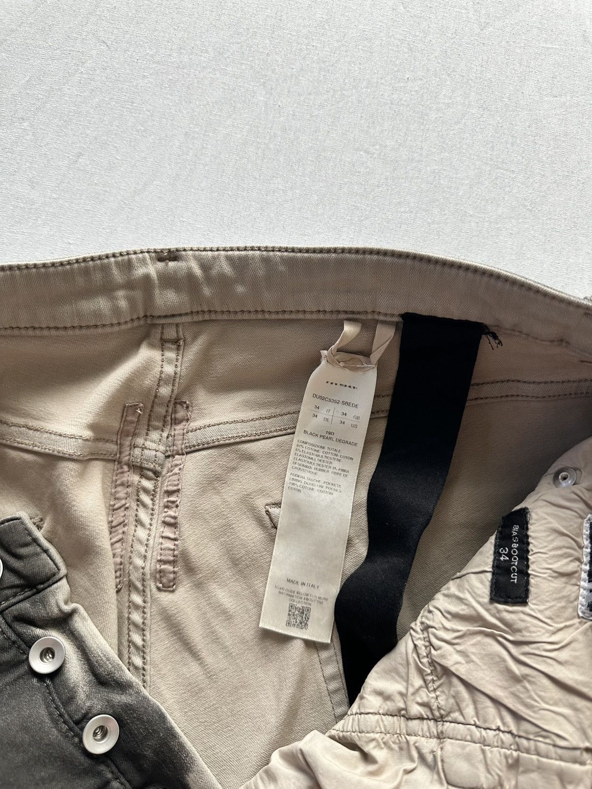 Rick Owens Drkshdw Rick Owens Drkshdw Bias Bootcut Jeans Black Pearl Degrade 34 Size US 34 / EU 50 - 6 Thumbnail