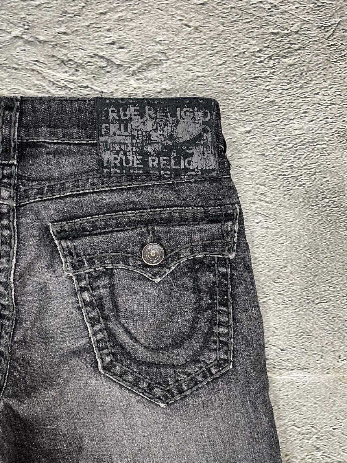 True Religion True Religion black dark grey jeans thick stitching Ricky Size US 34 / EU 50 - 8 Thumbnail