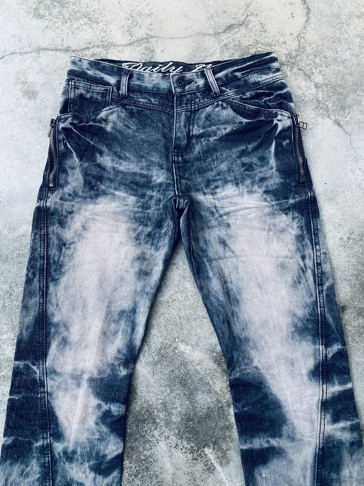Japanese Brand Vintage Daily News Grabbed Feather Flared Denim Pants Size US 32 / EU 48 - 3 Thumbnail