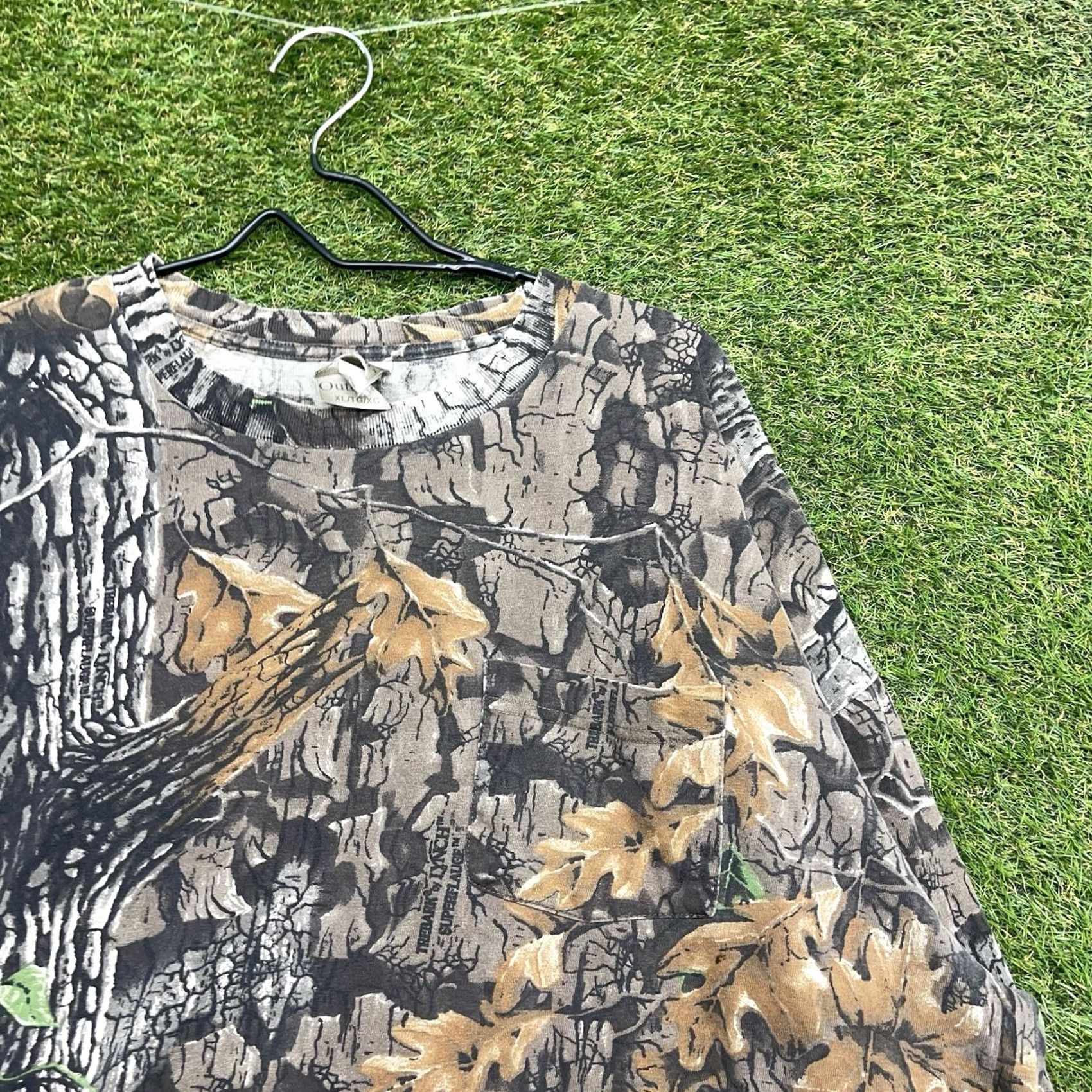 Jerzees VINTAGE Jerzees Outdoors Camo Shirt Mens XL Long Sleeve Camouflage Mossy Oak Hunting Jersey Cotton Green 1990s Mens Size US XL / EU 56 / 4 - 2 Thumbnail