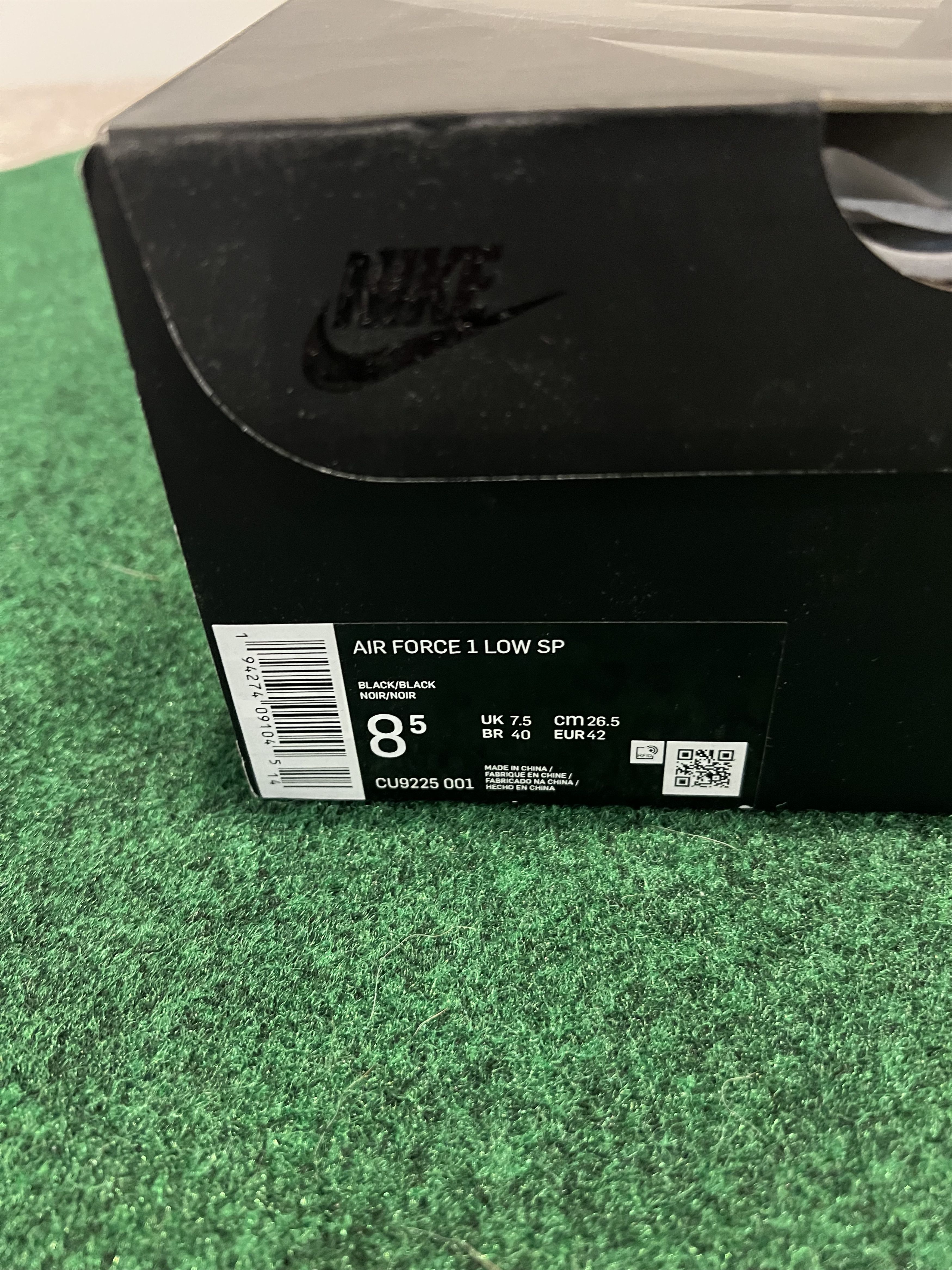 Nike × Supreme Supreme Nike Air Force One Low - Black Size US 8.5 / EU 41-42 - 1 Thumbnail