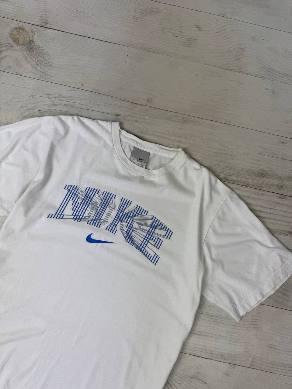 Nike Vintage Nike Big Logo Swoosh T Shirt 00s Y2K Size US L / EU 52-54 / 3 - 2 Thumbnail