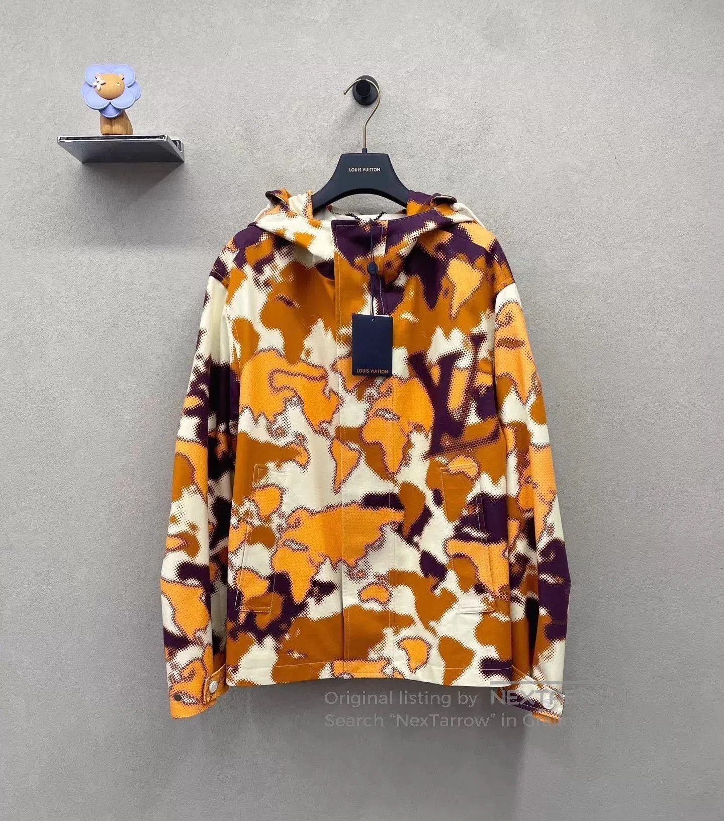 Louis Vuitton Multi Colored Camouflage Print Hooded Jacket. Size US M / EU 48-50 / 2 - 1 Thumbnail