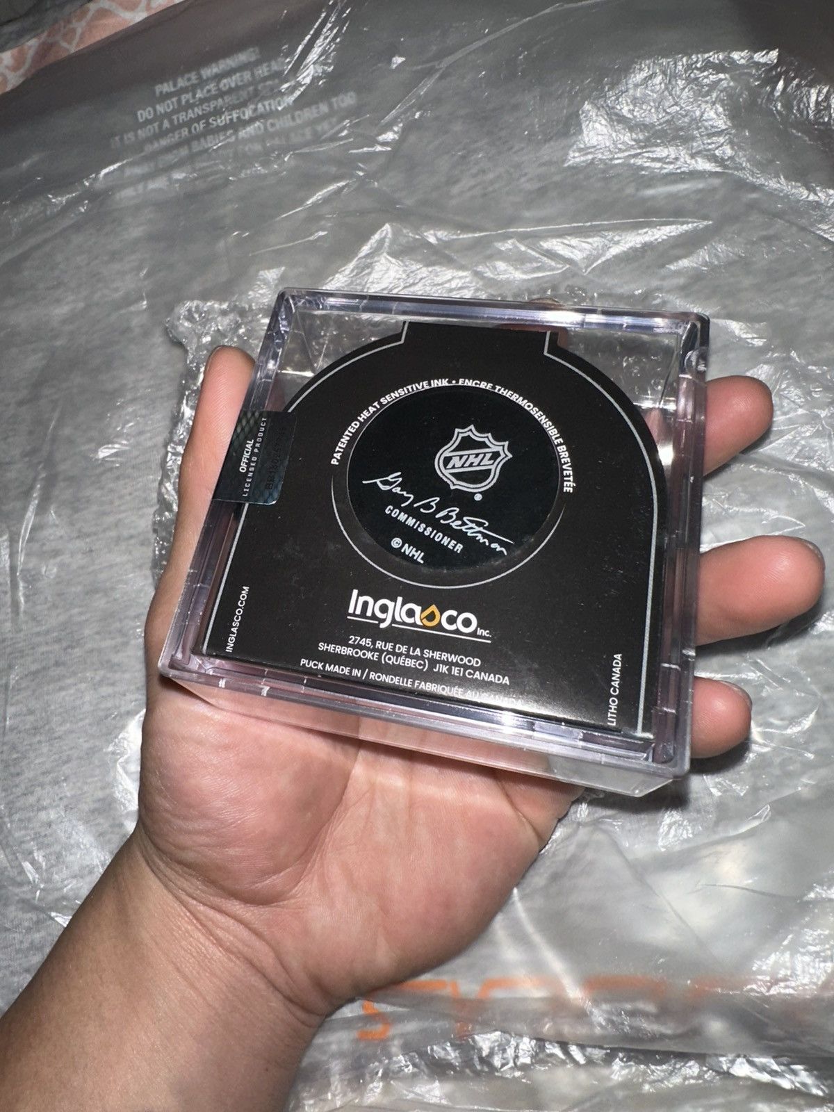 Kith × NHL Kith Rangers Inglasco Official Game Puck Size ONE SIZE - 5 Thumbnail