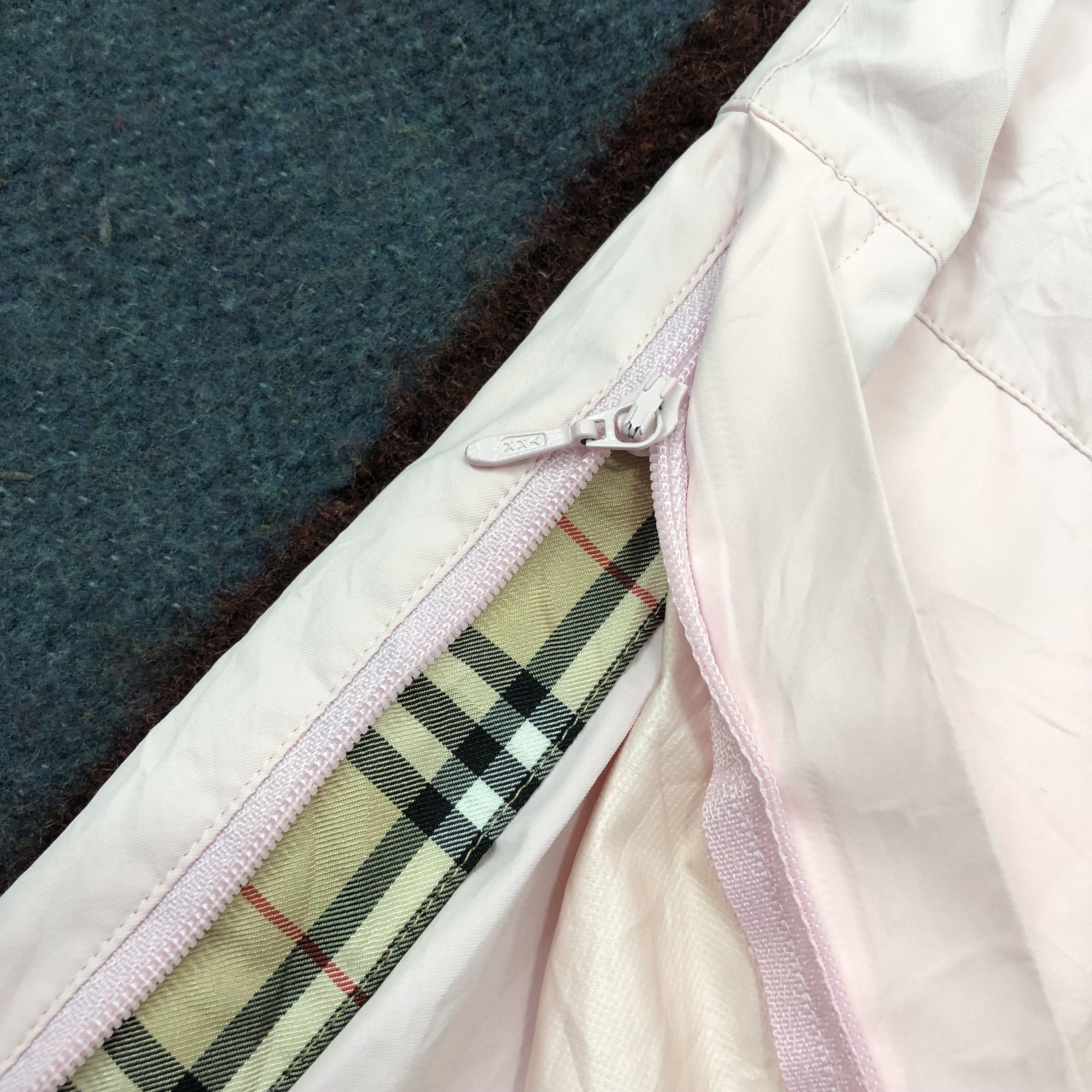 Burberry BURBERRY GOLF Casual Pant #1700/05 Size 27" / US 4 / IT 40 - 7 Thumbnail