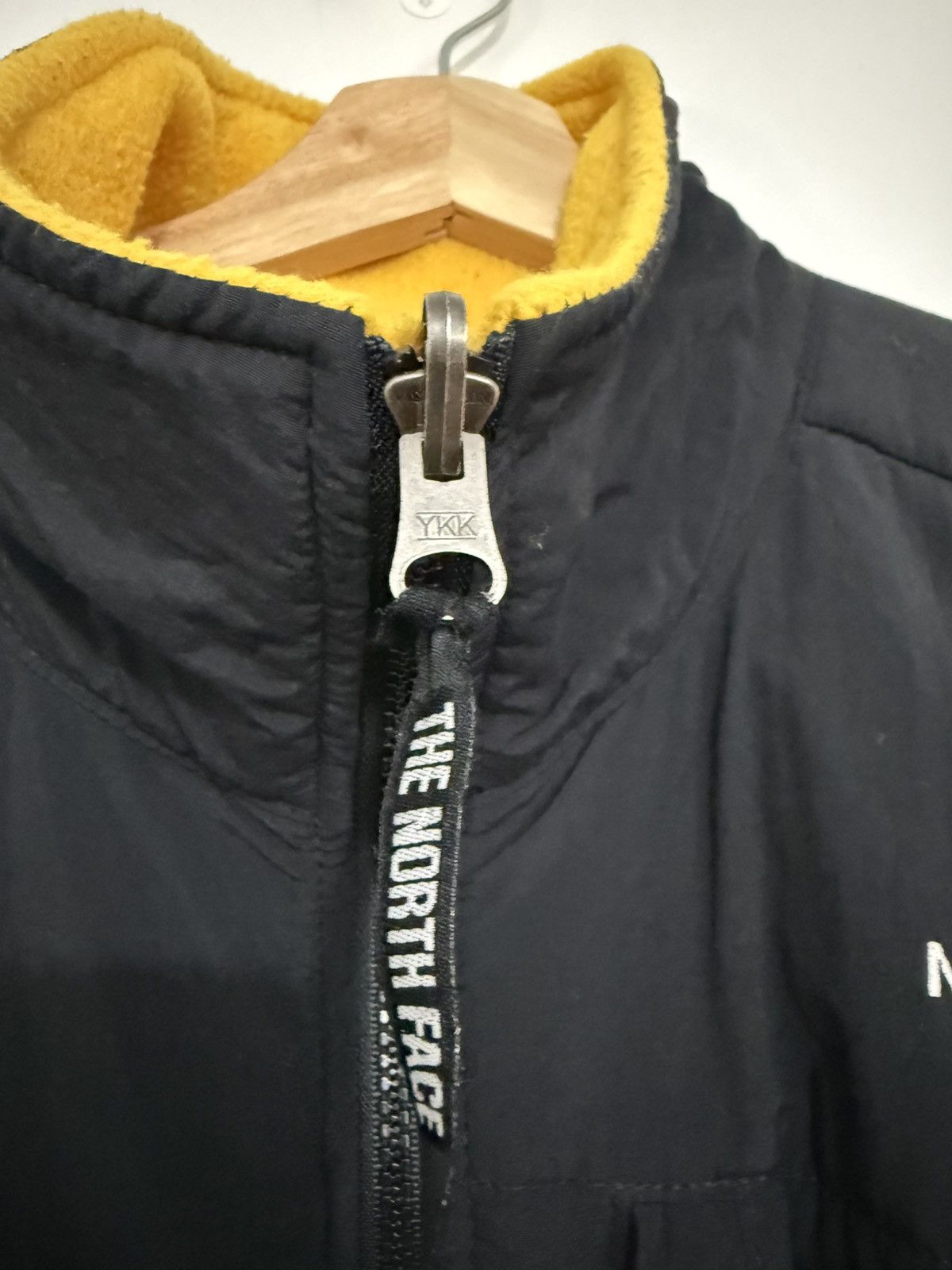 The North Face RARE Vintage The North Face Denali Fleece Summit Yellow L Size US L / EU 52-54 / 3 - 6 Thumbnail