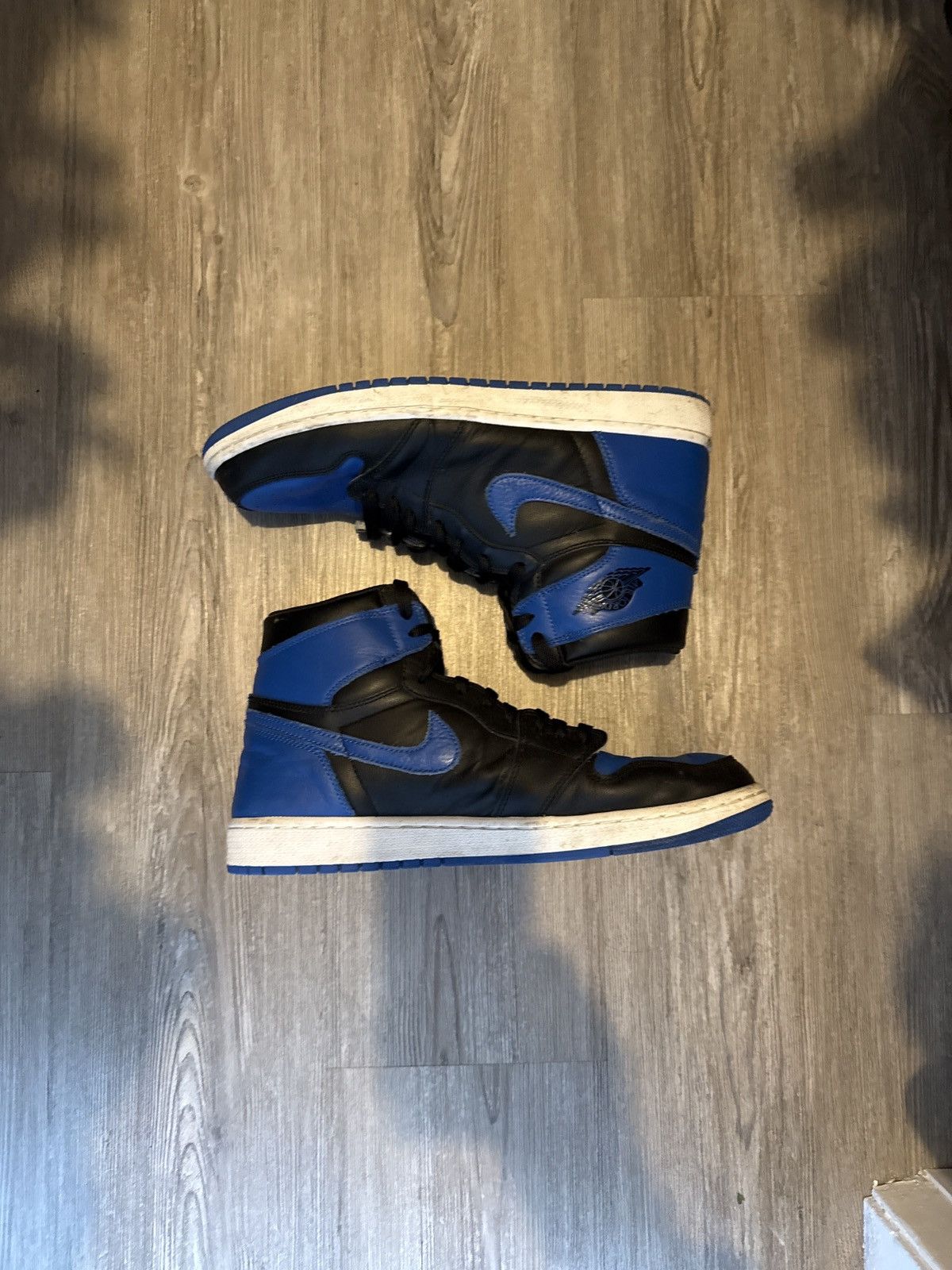 Jordan Brand Air Jordan Retro Royal 1 Size US 12.5 / EU 45-46 - 2 Thumbnail